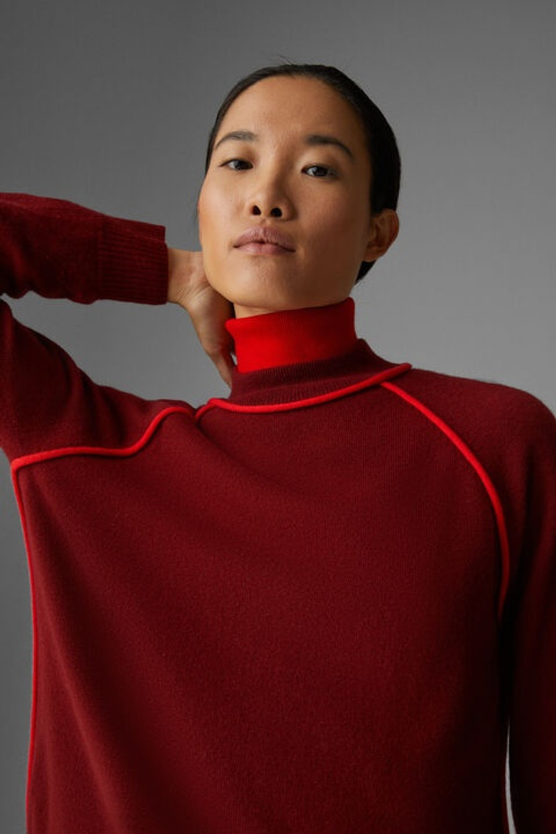 Lady Knitted pullover in Bordeaux 4