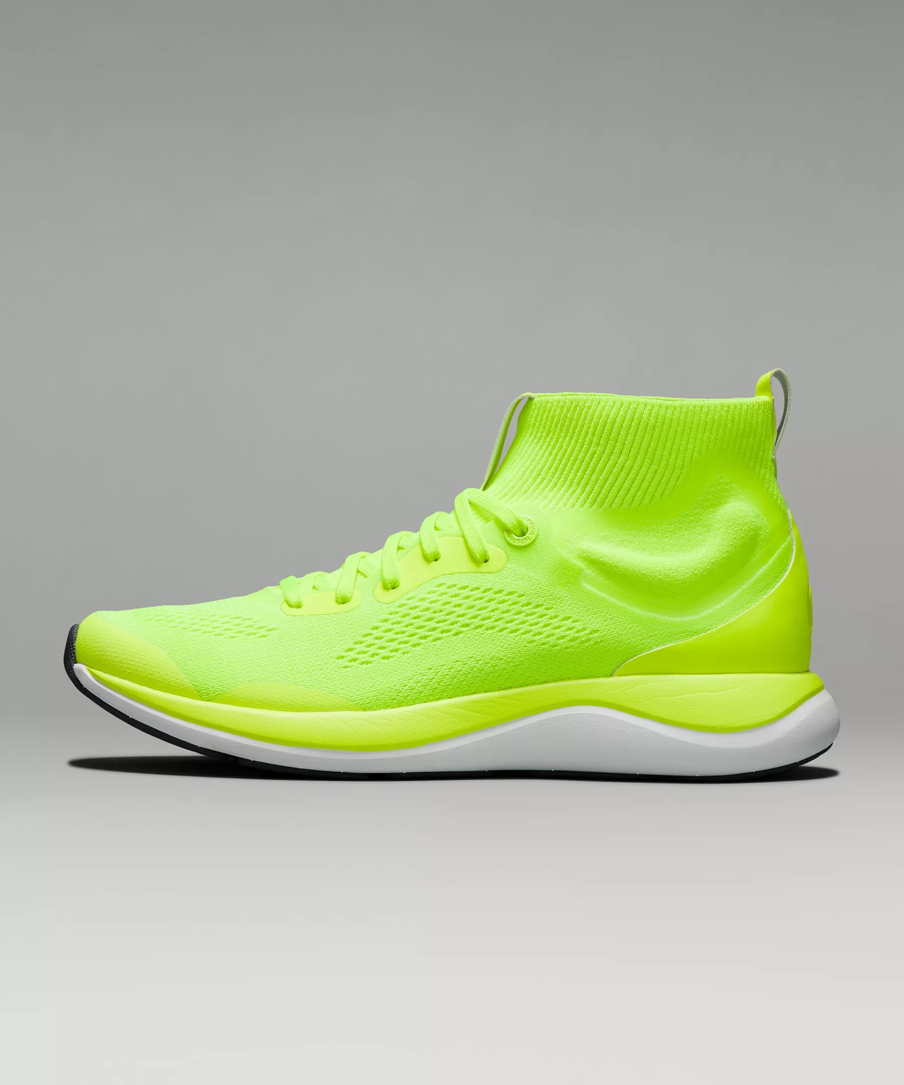 Women's Chargefeel Mid Workout Shoe - 4