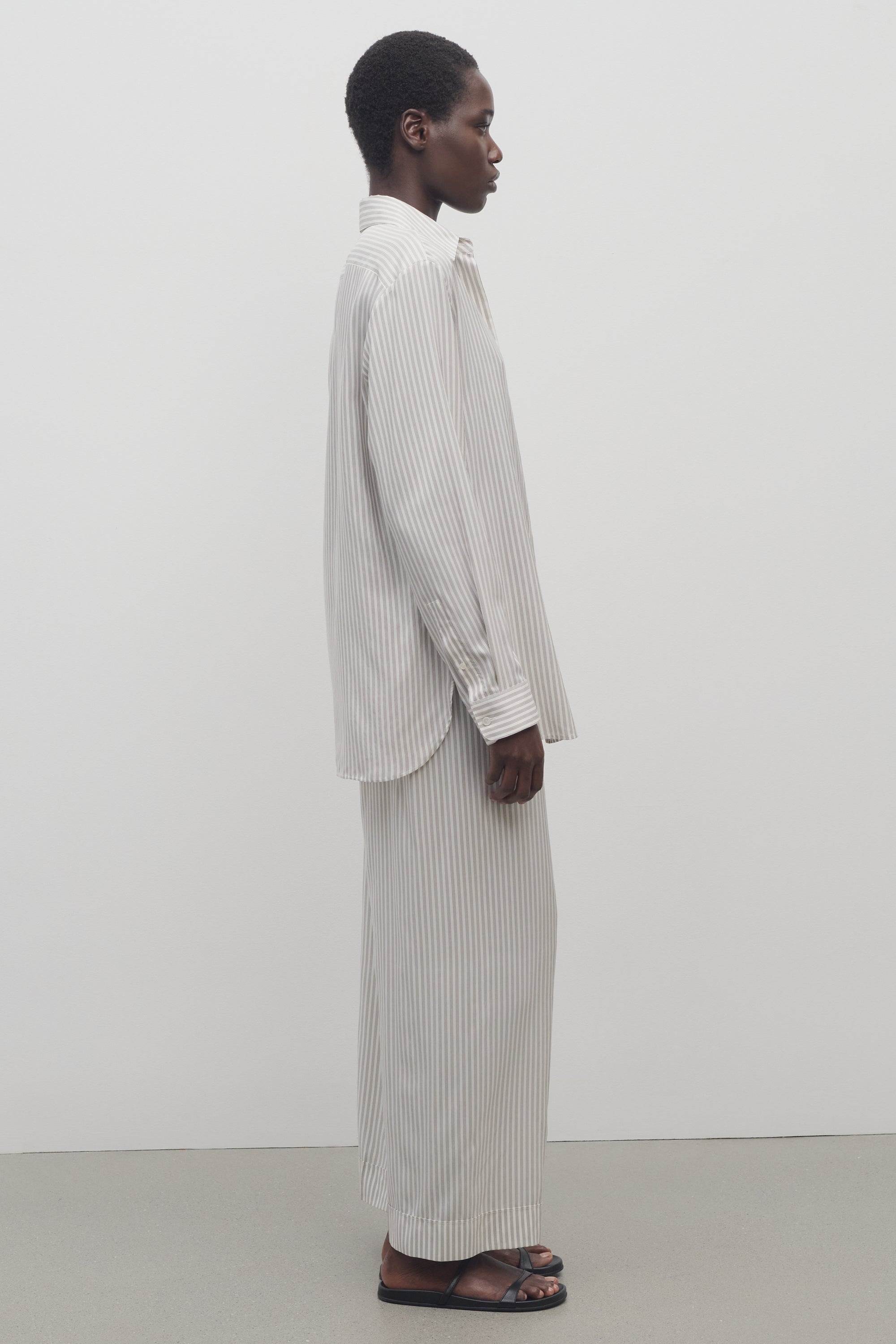 Yayah Pant in Silk - 4