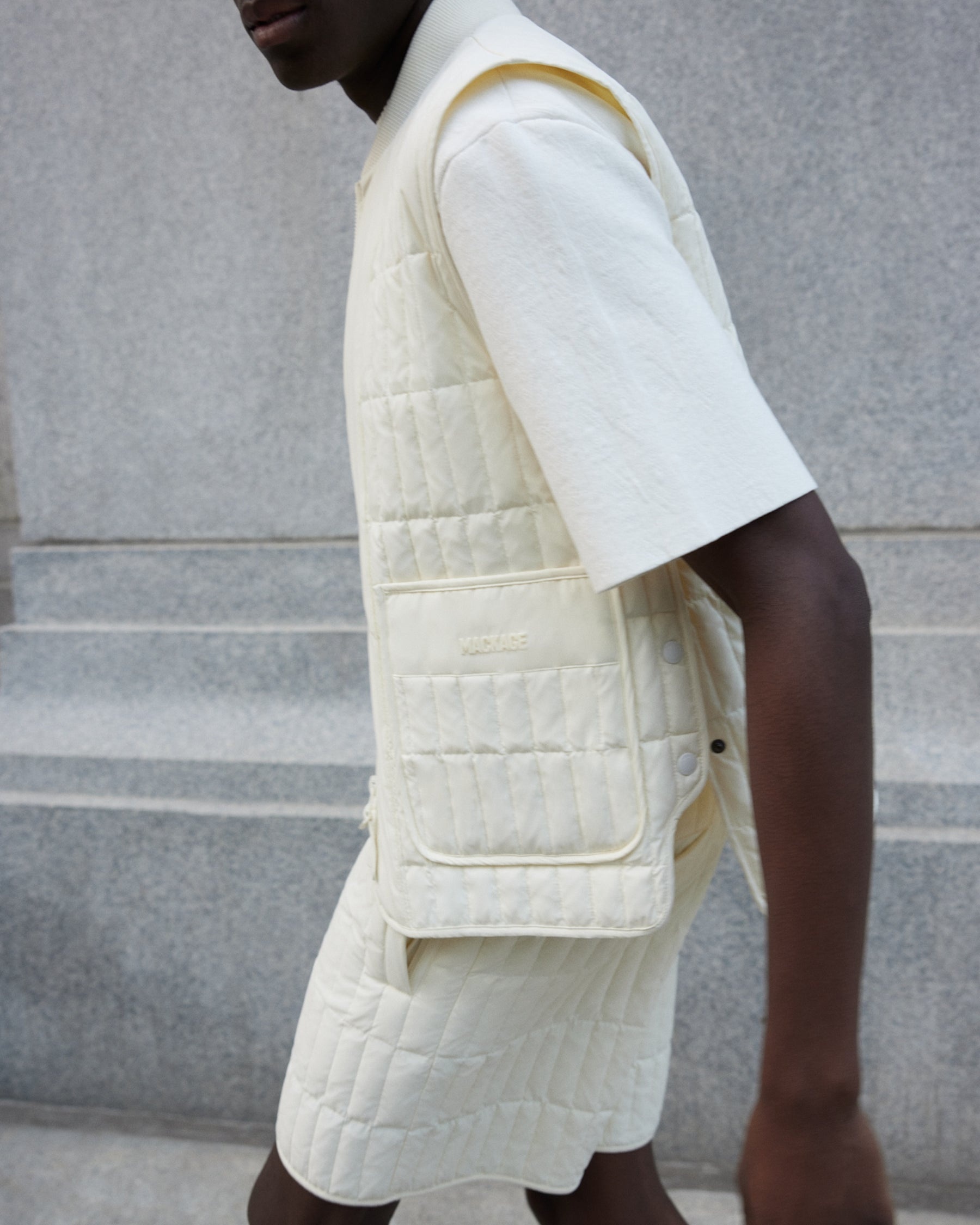 LEVI Light Down Vertical Quilted Vest - 2