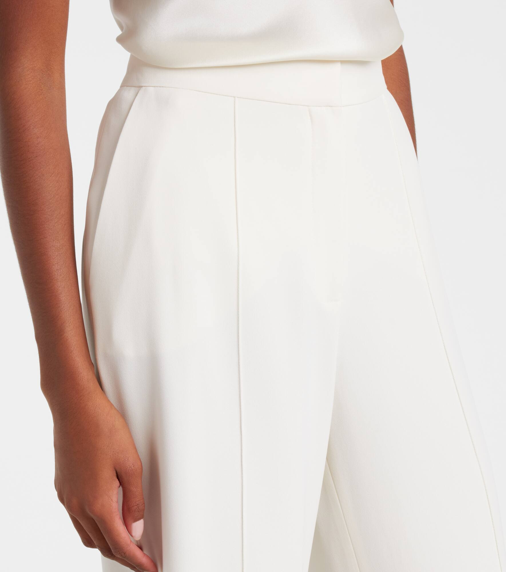 Wide-leg pants - 4