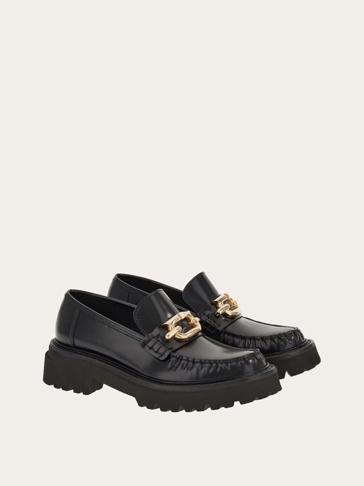 MOCCASIN WITH BEJEWELED GANCINI ORNAMENT - 5