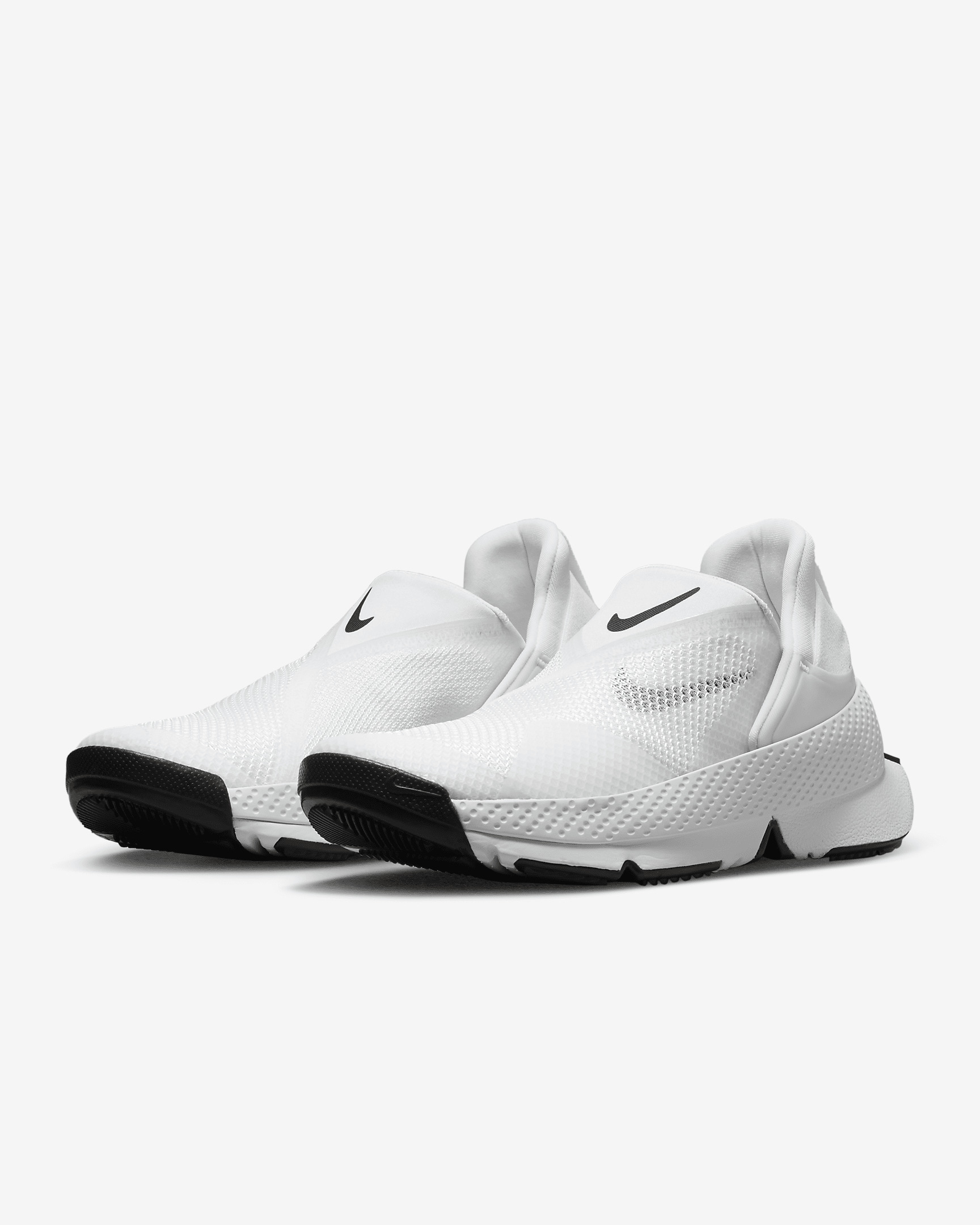 Nike Go FlyEase Easy On/Off Shoes - 6
