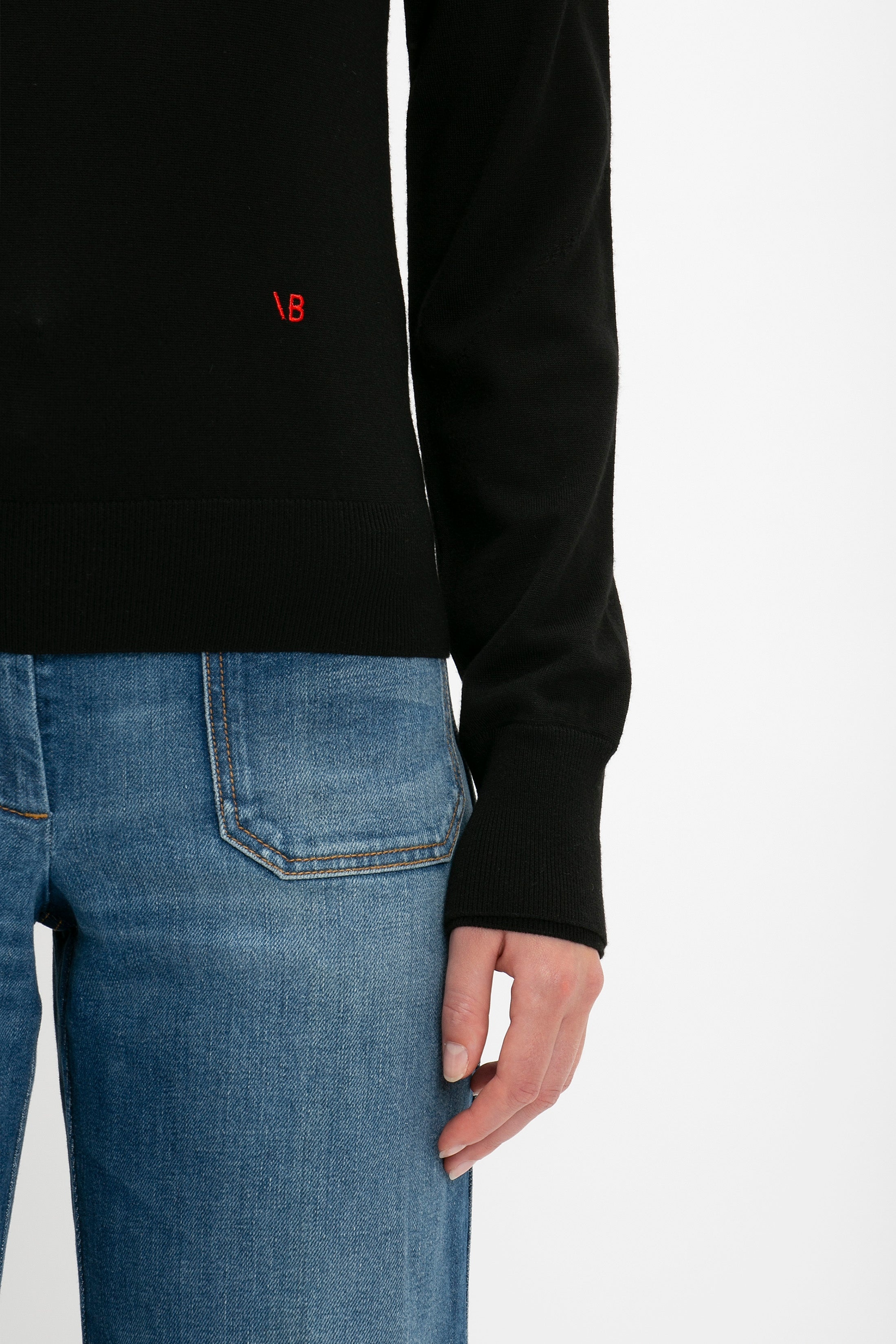 Merino Crew Jumper in Black - 5