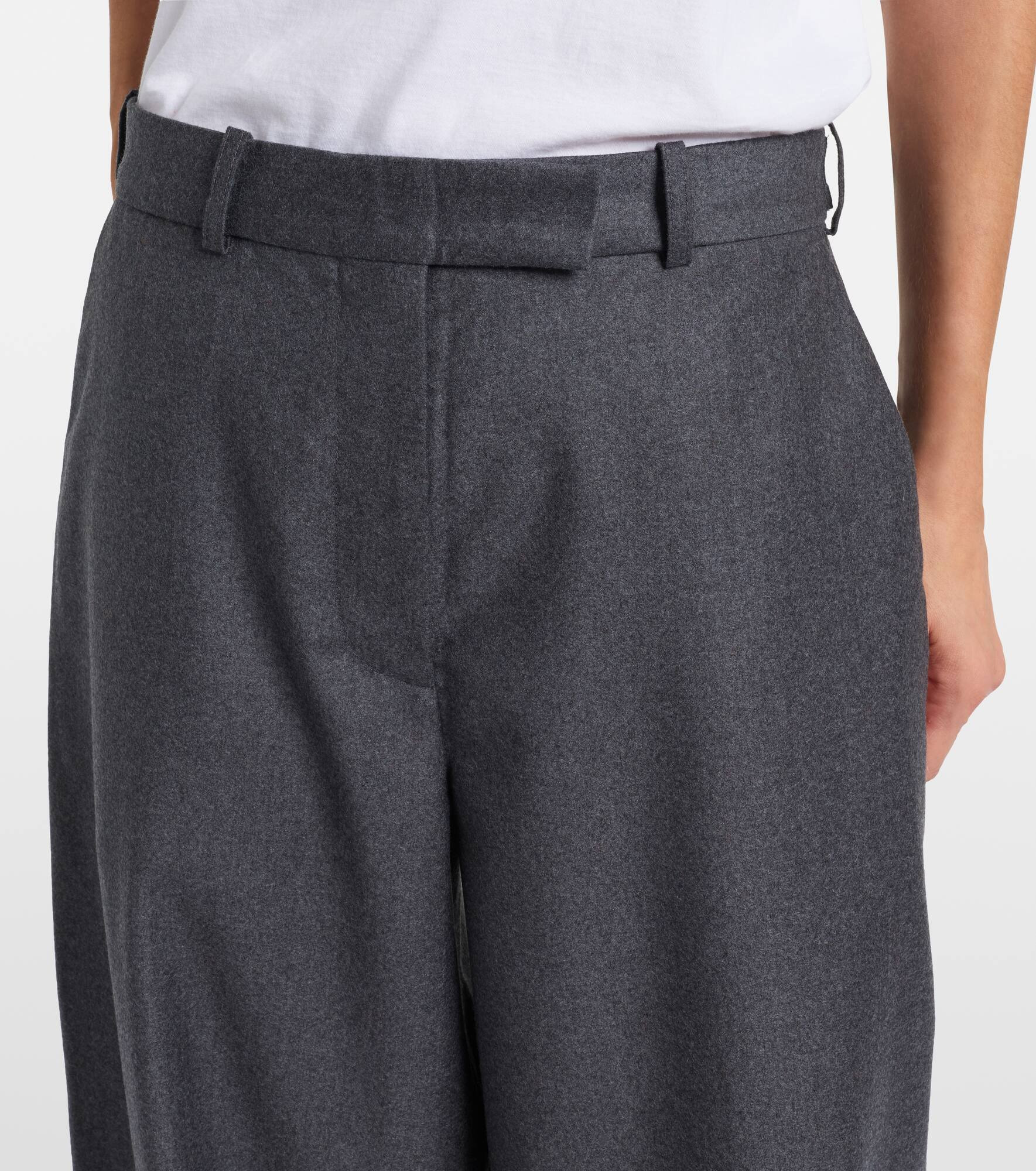 Virgin wool flannel wide-leg pants - 4