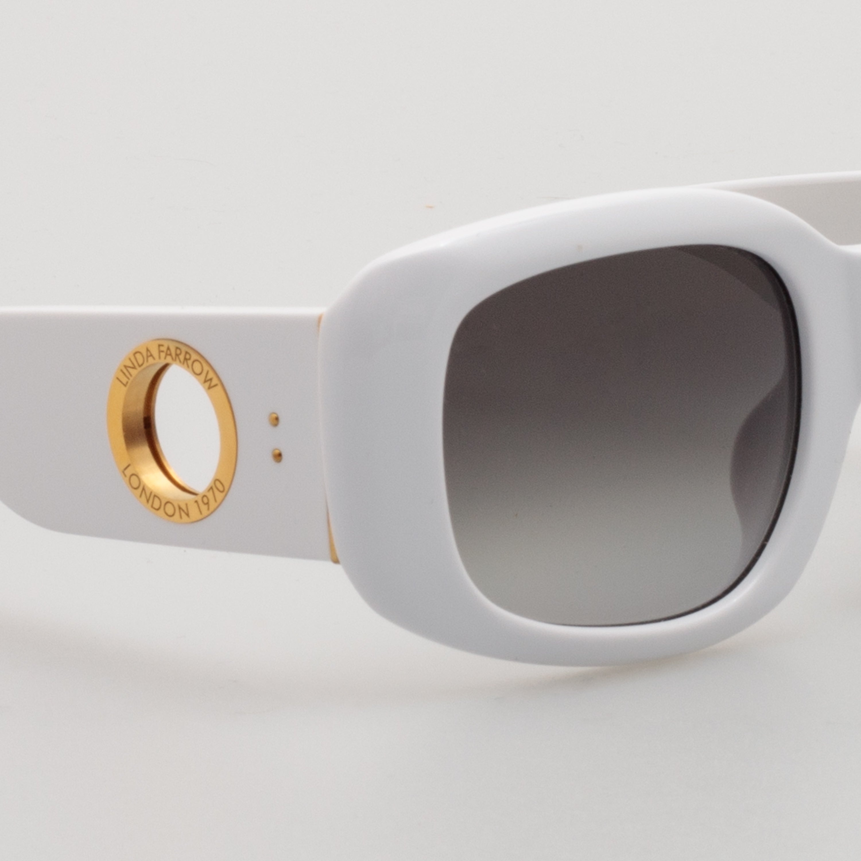 Celeste Oversize Sunglasses in White - 4