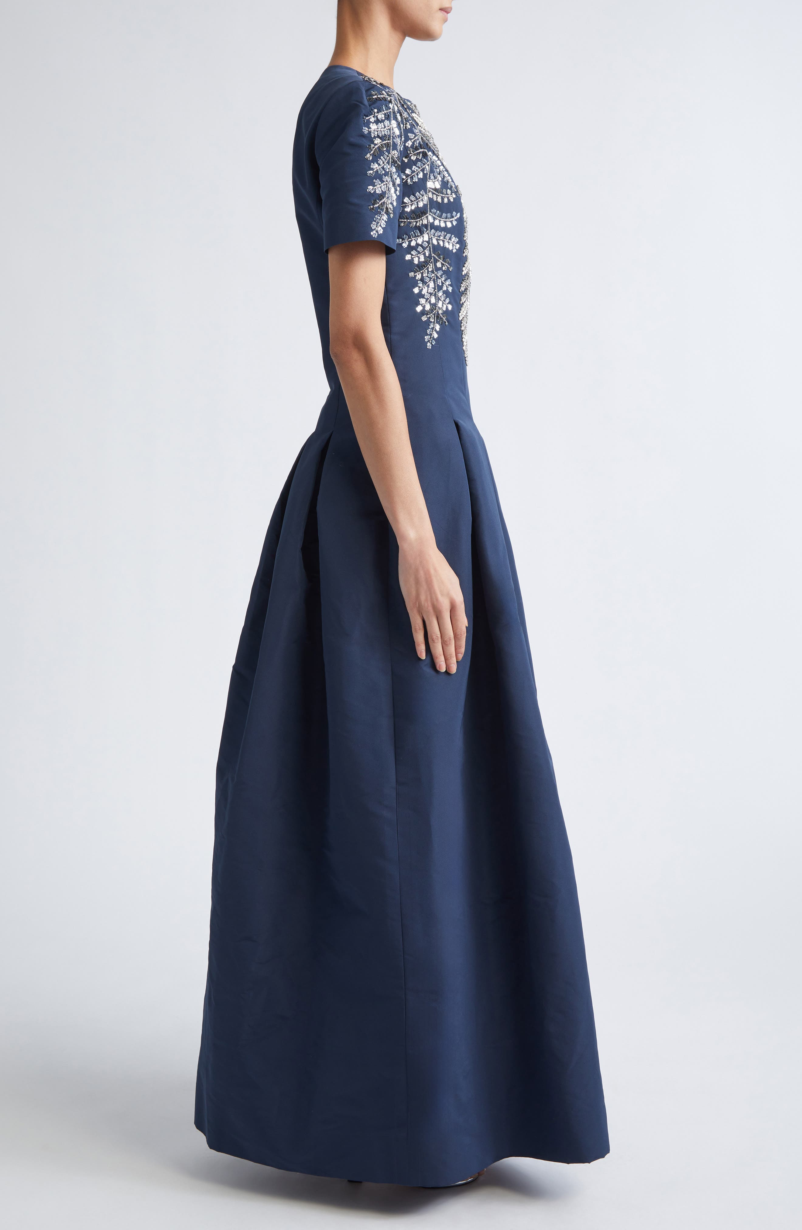 Oscar de la Renta Sequin Fern Embroidered Faille Gown in Navy at Nordstrom - 3