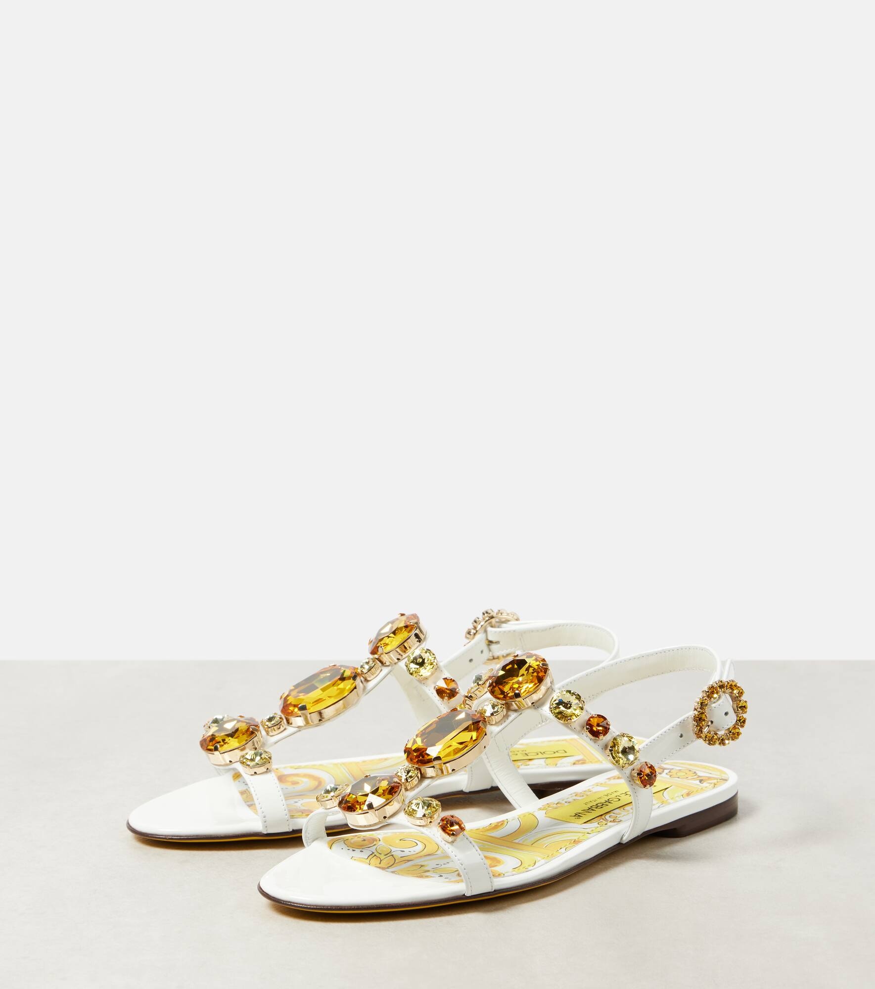 Majolica embellished patent leather sandals - 5