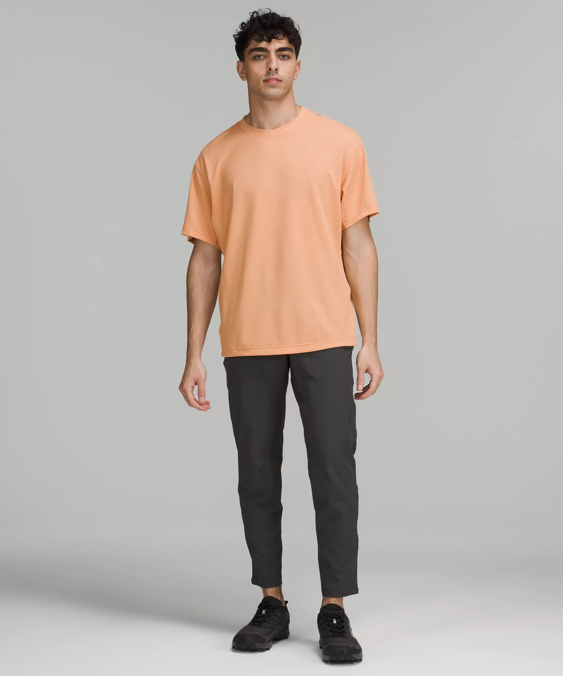 Relaxed-Fit Training Short Sleeve Shirt - 2