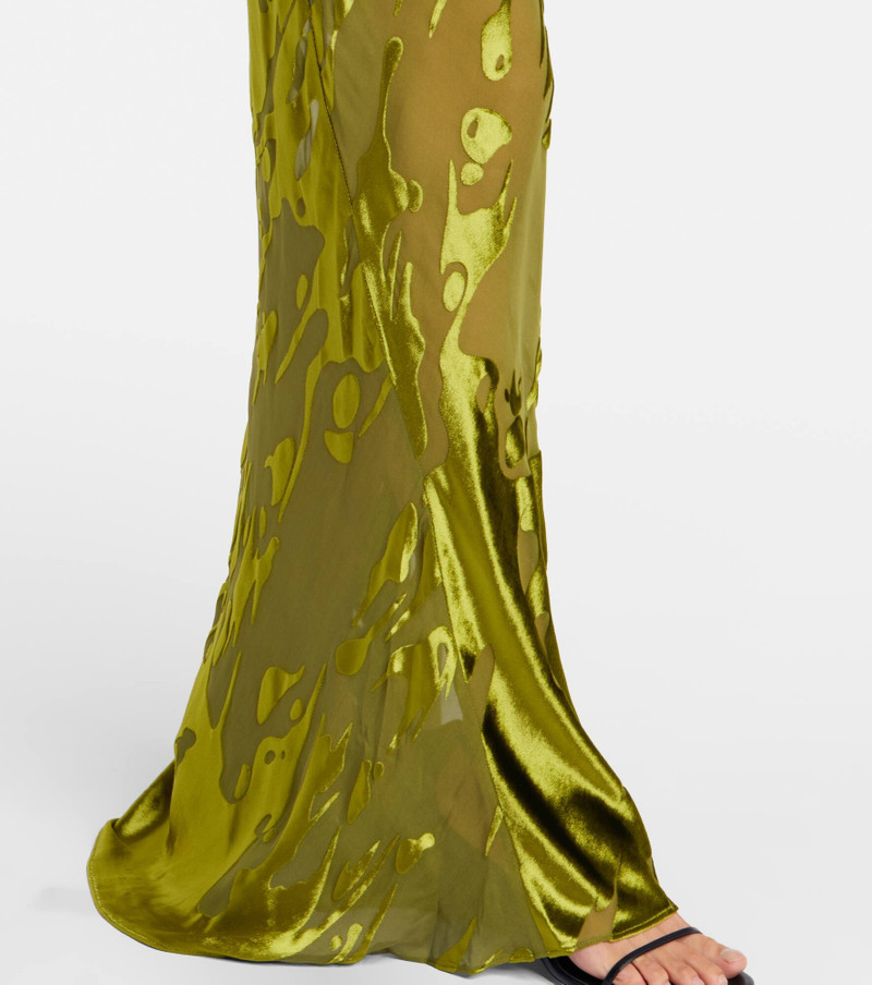 Halterneck gown 5