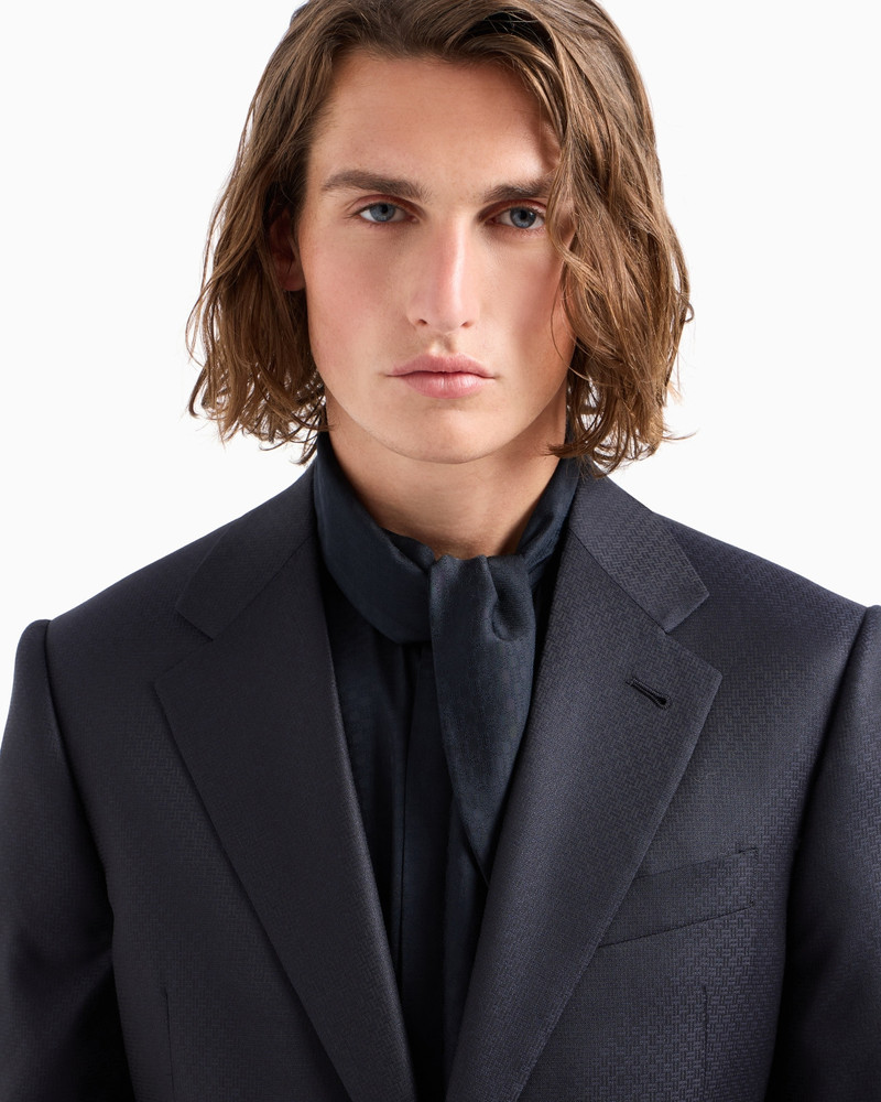 Single-breasted suit in a micro-effect jacquard wool and silk 5