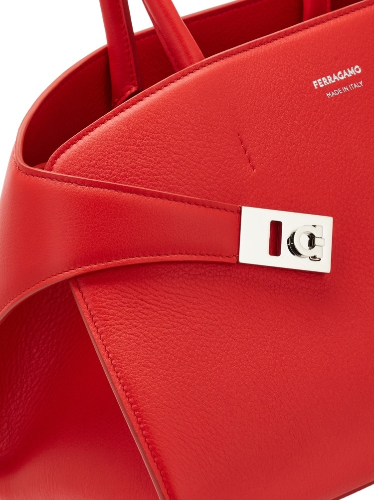 HUG HANDBAG (S) - 7