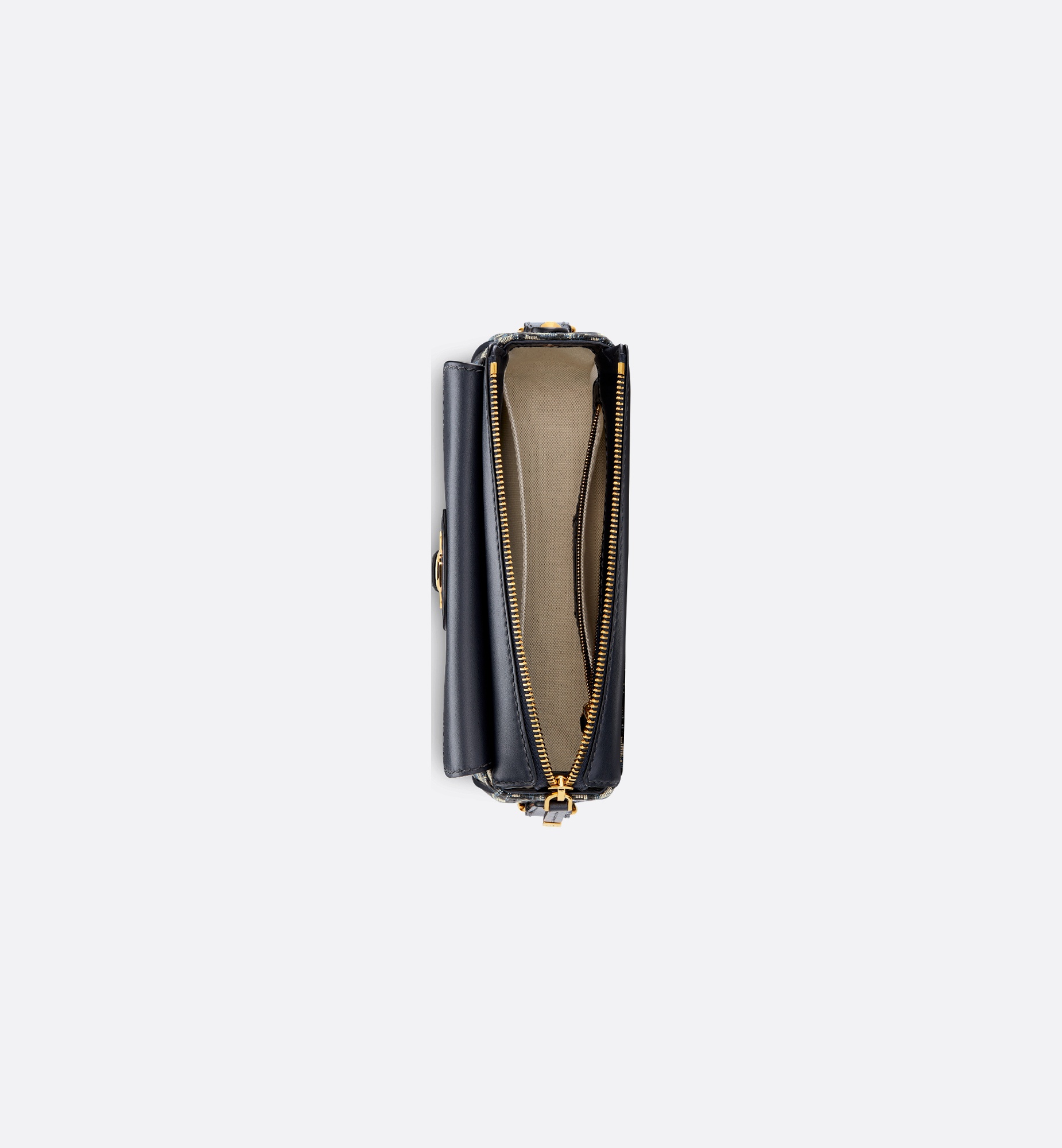 Small 30 Montaigne Pocket Bag - 4