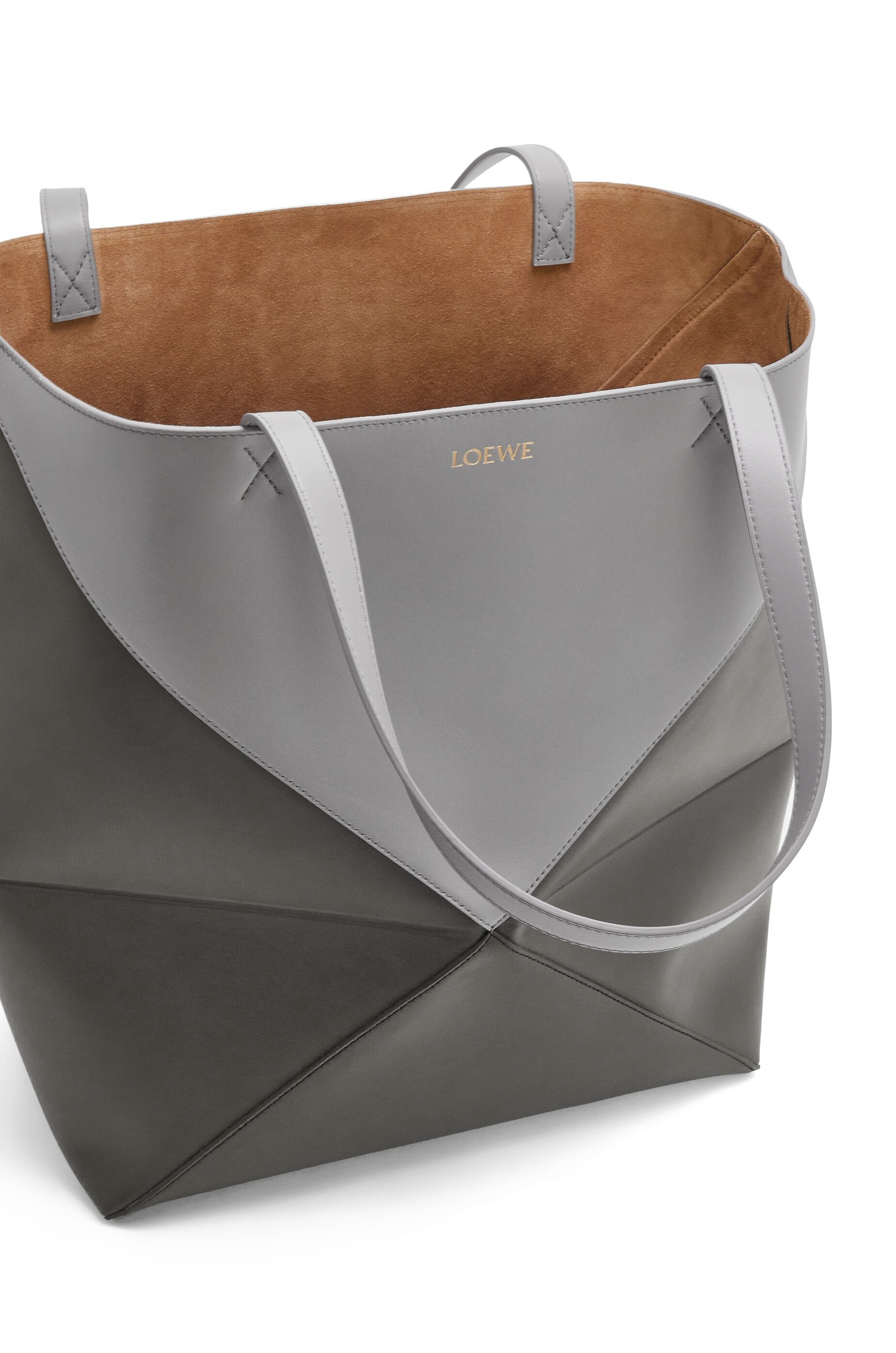 Large Puzzle Fold Tote in shiny calfskin 8