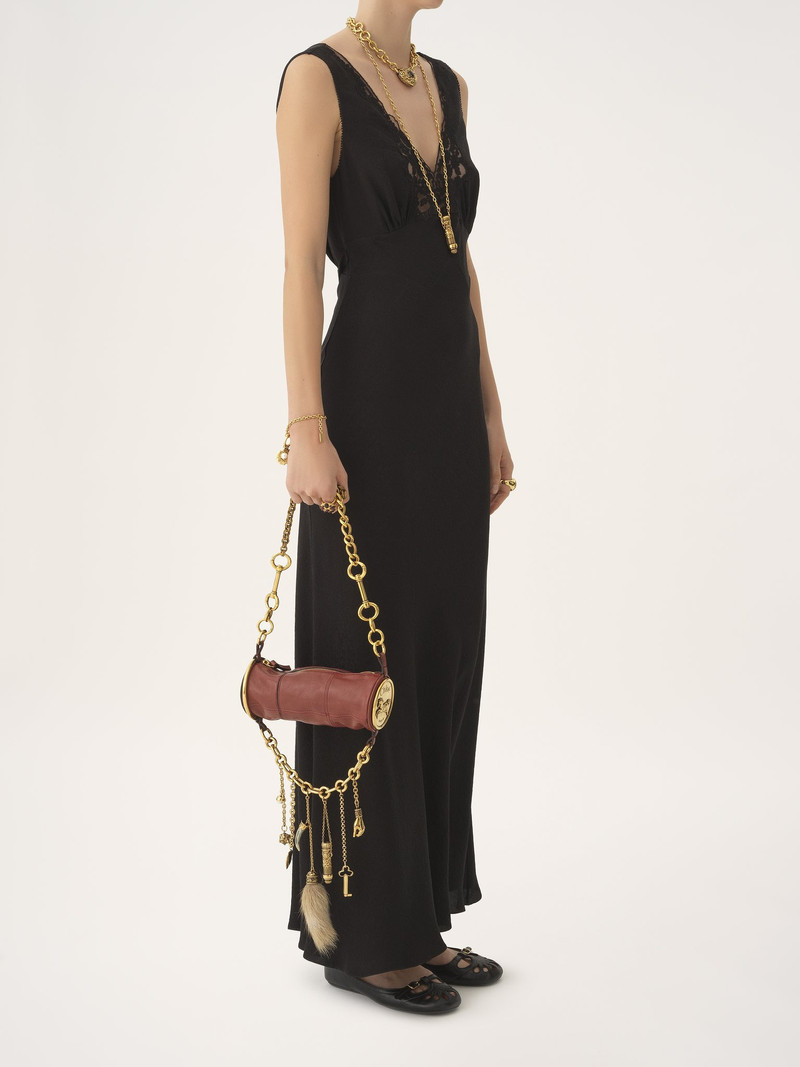 CHÂTEAU TREASURES SHOULDER BAG IN GRAINED LEATHER 7