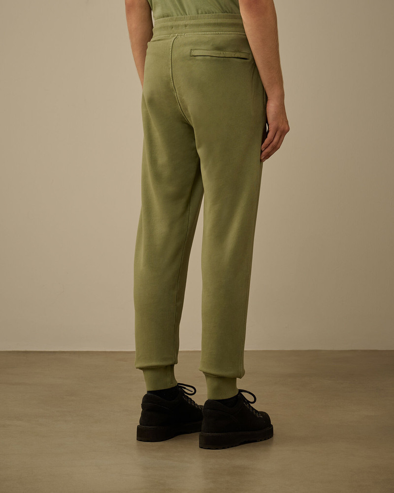 Brushed and Emerized Diagonal Fleece Logo Sweatpants 4