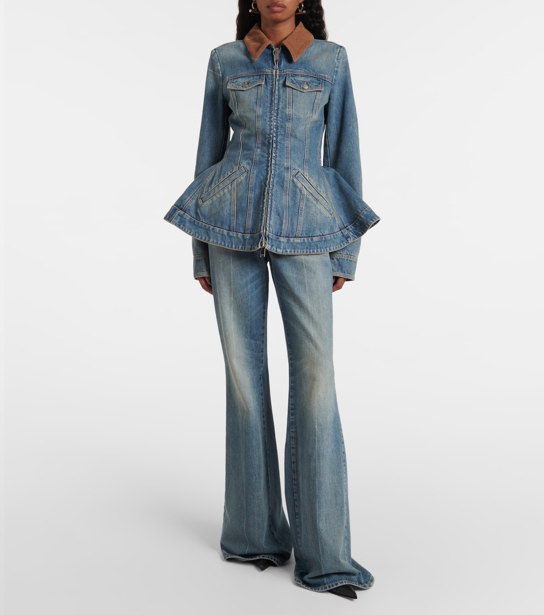 Faded high-rise bootcut jeans - 2