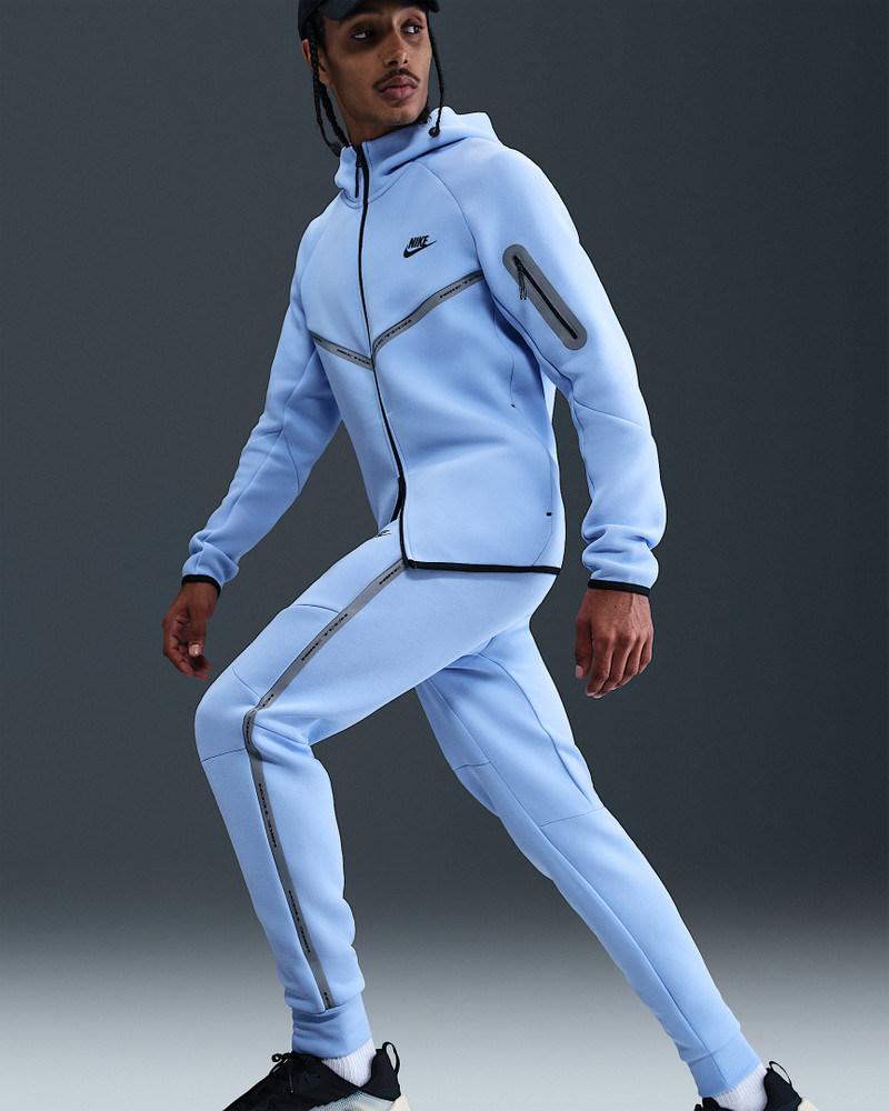 Nike Tech Men's Fleece Joggers with Reflective Accents 5