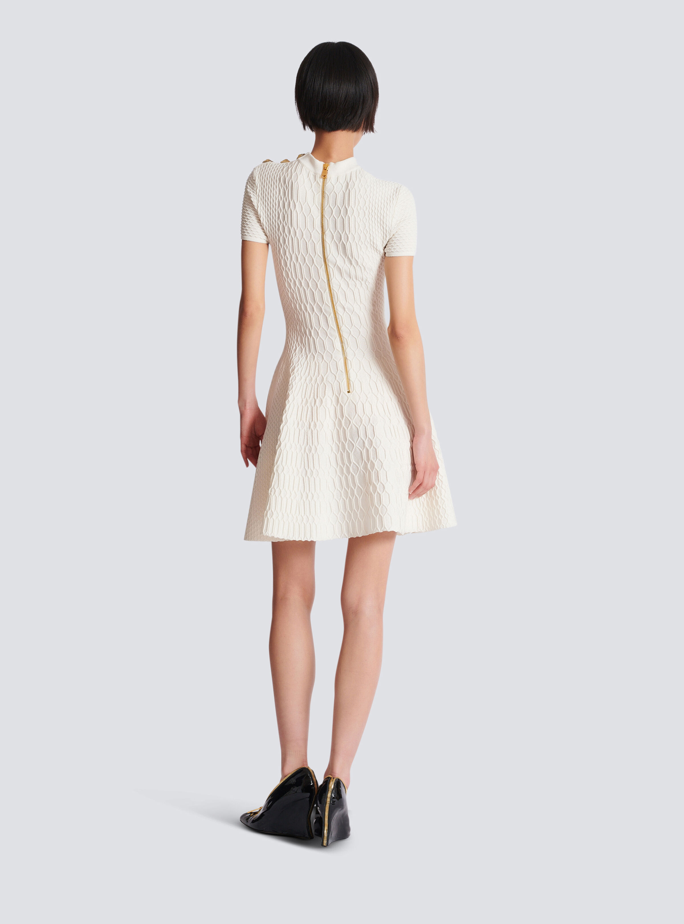 Flared crocodile-knit dress - 4