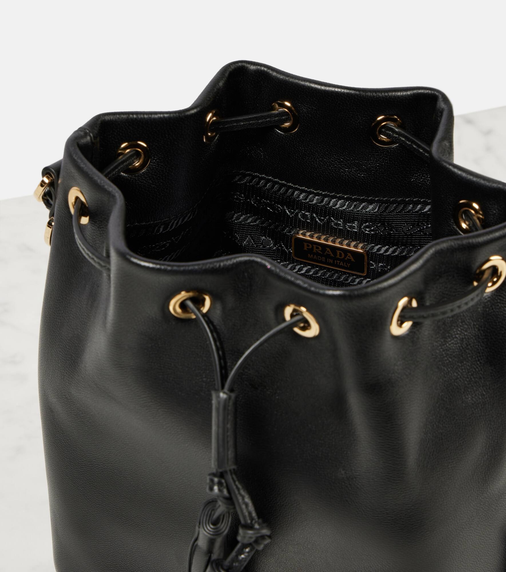 Small leather bucket bag - 3