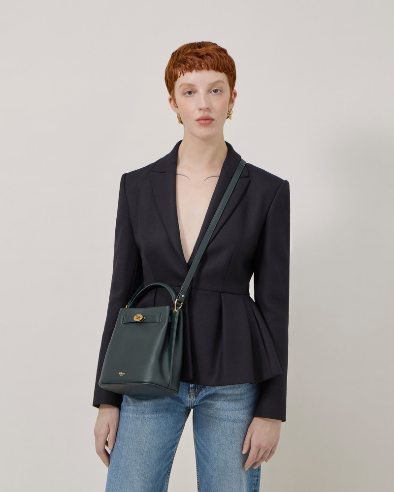 Islington Bucket Mulberry Green Small Classic Grain 2