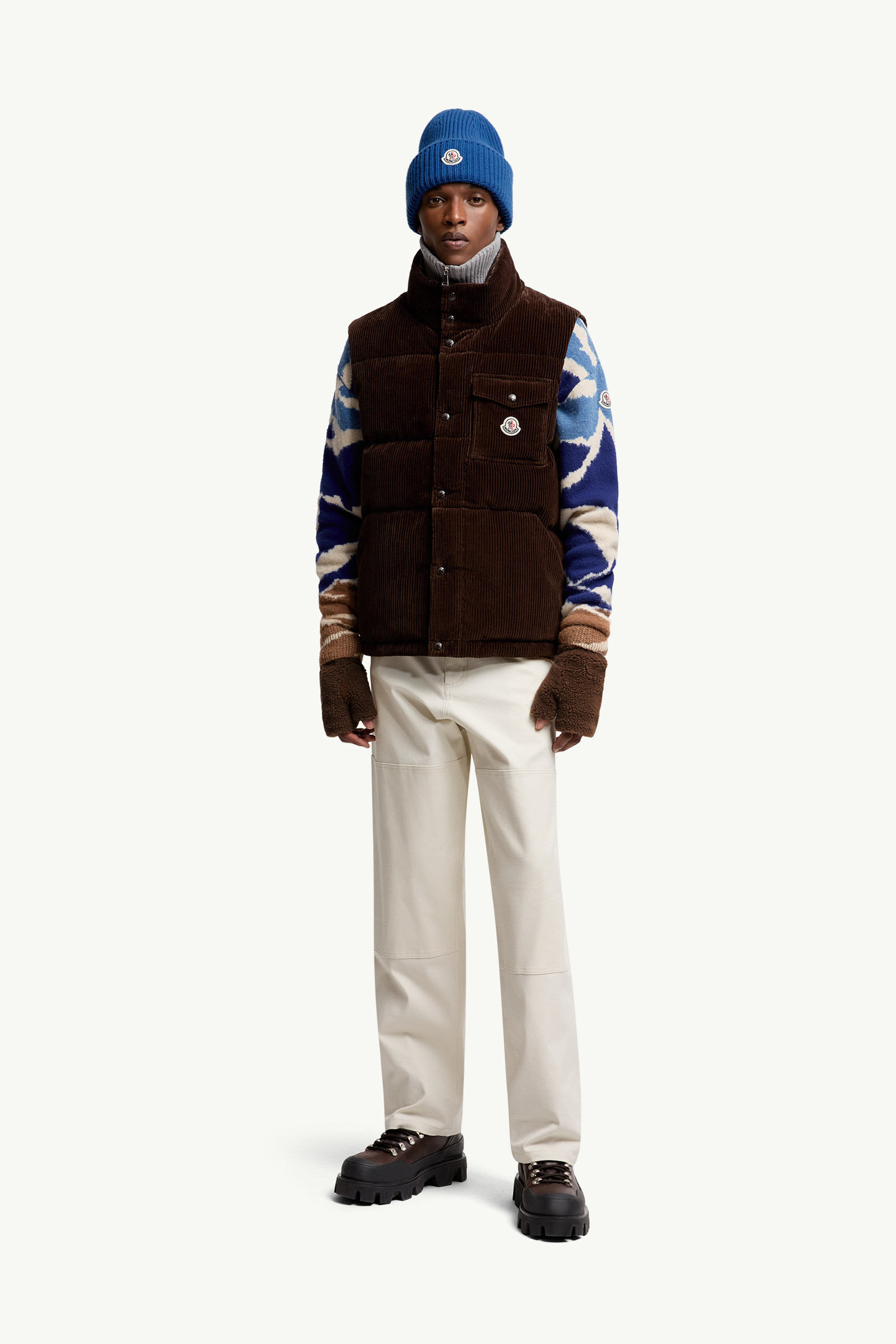 Agen Corduroy Down Vest - 2