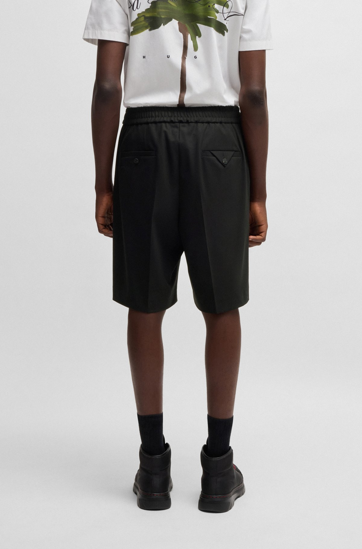 MODERN-FIT SHORTS IN A STRETCH-WOOL BLEND - 4