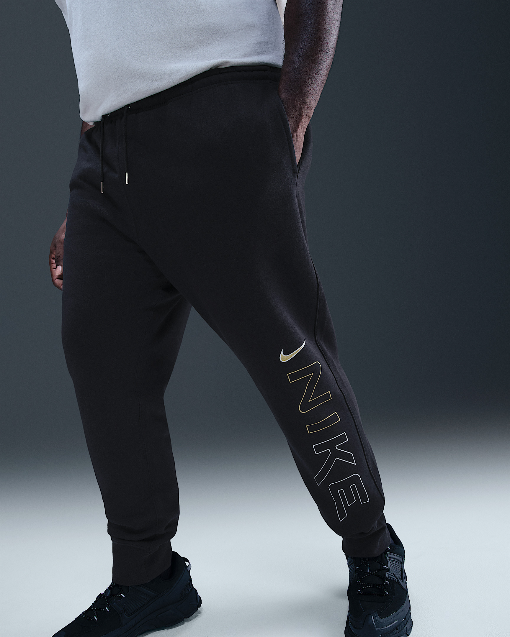 Nike Sportswear Club Men's Fleece Joggers - 7
