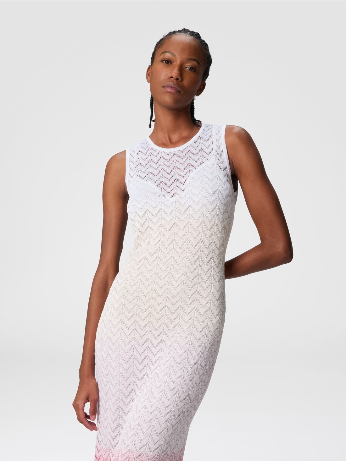 Sleeveless dress in shaded chevron viscose - 4