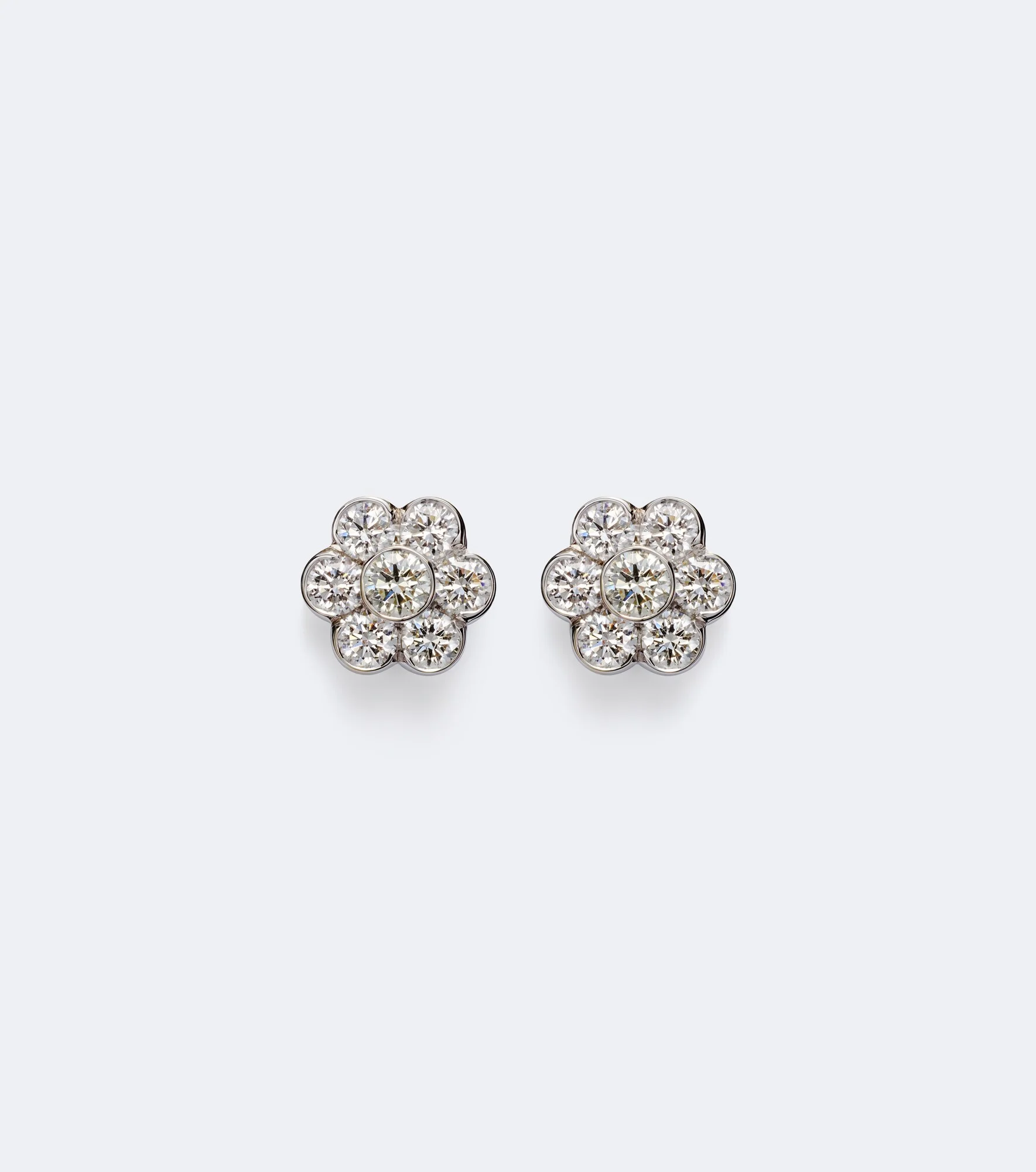 Flora 18kt white gold earrings with diamonds - 1