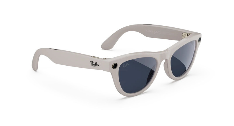 Ray-Ban Meta Skyler (Gen 2) Shiny Chalky Gray Transitions® Sapphire Lenses 3