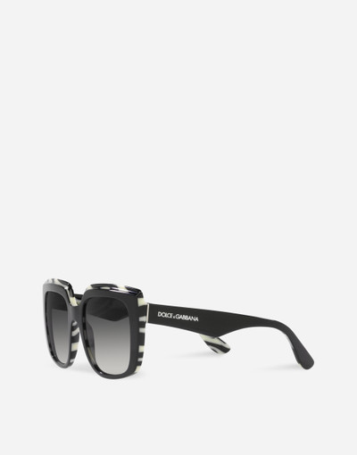Dolce & Gabbana New print sunglasses outlook