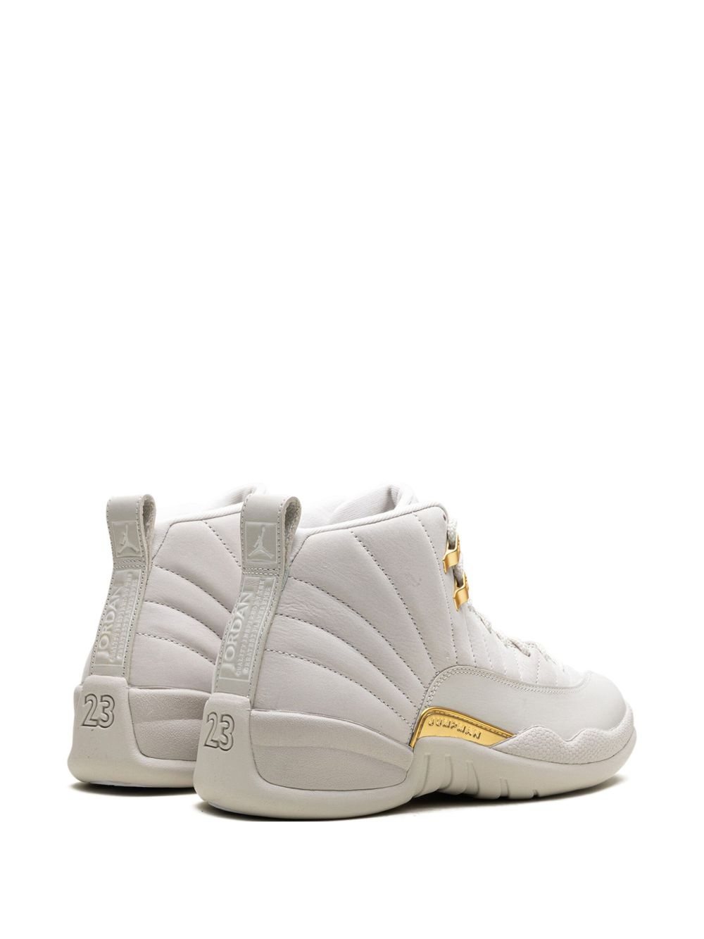 12 Retro sneakers - 3