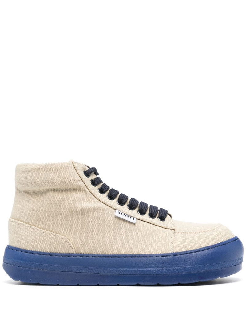 Dreamy high-top sneakers 1