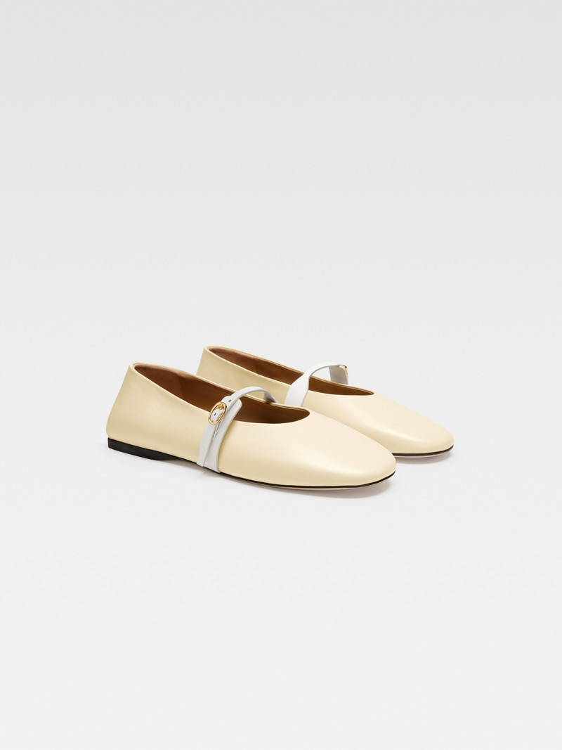 JACQUEMUS Les ballerines rondes outlook