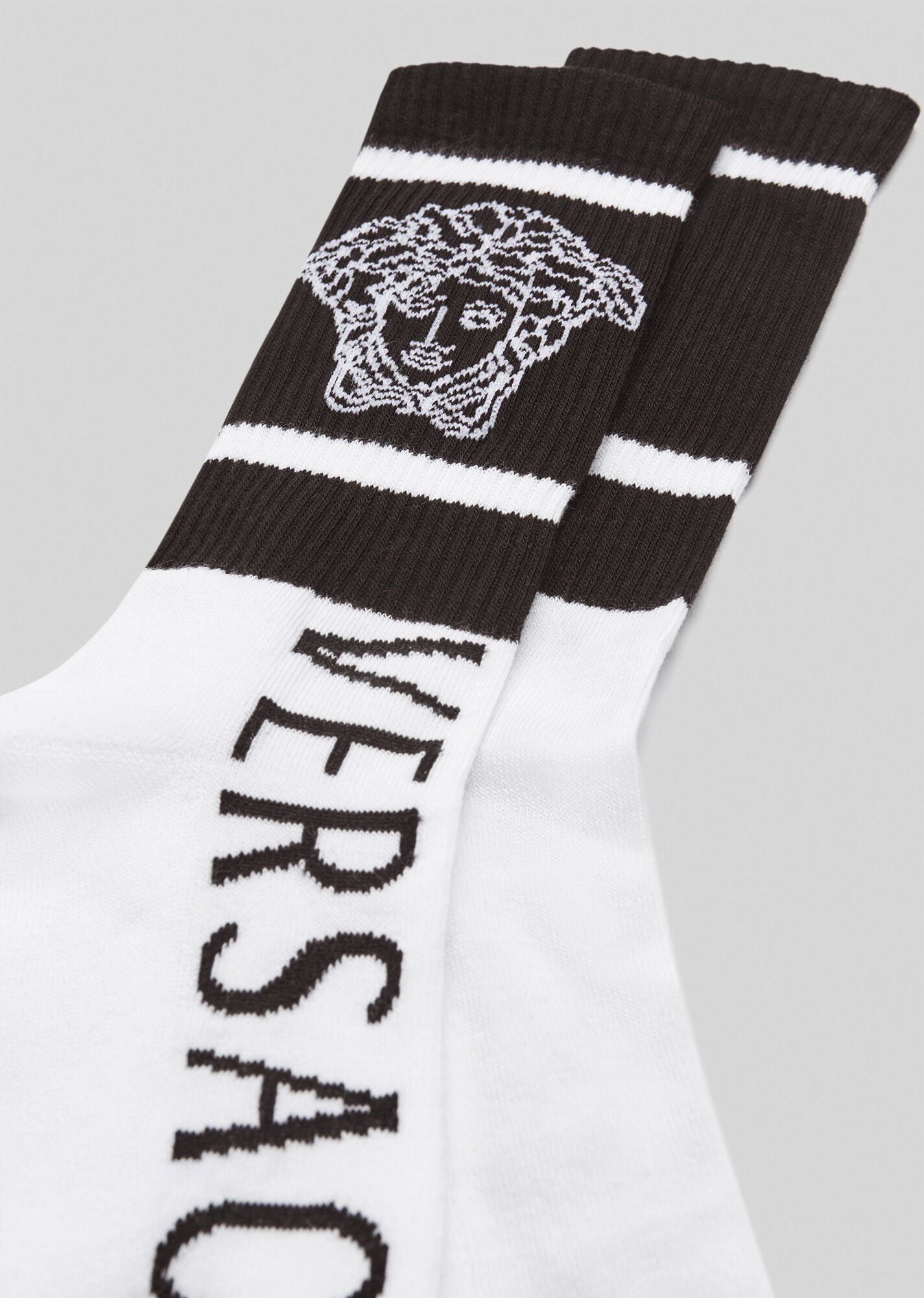 Medusa Logo Socks - 2