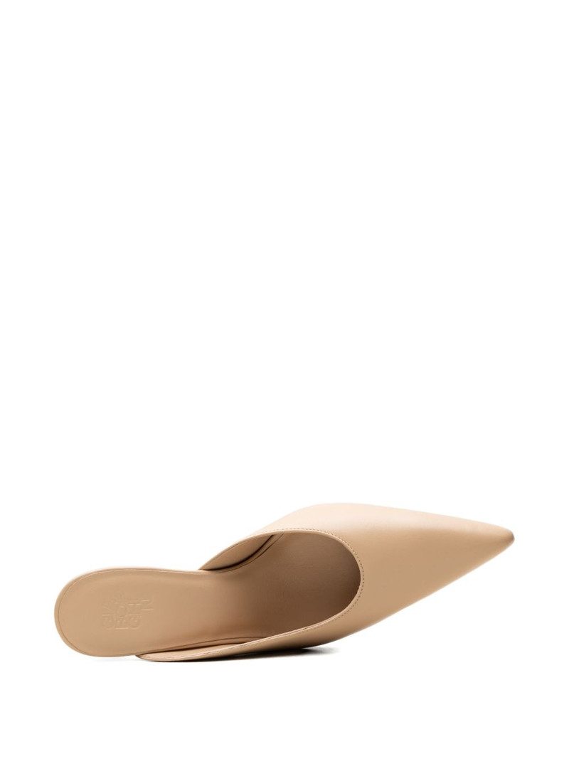 pointed-toe pumps 4