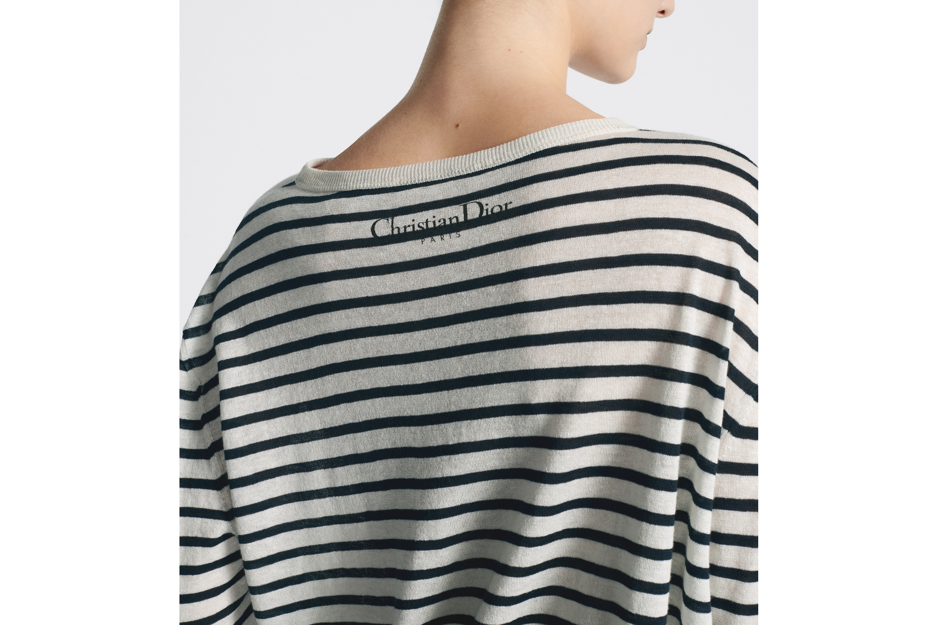 Sweater - 4