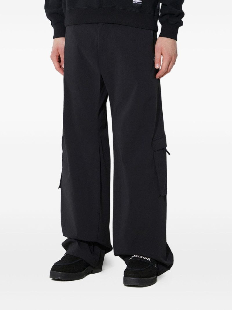 cargo-pocket trousers 3