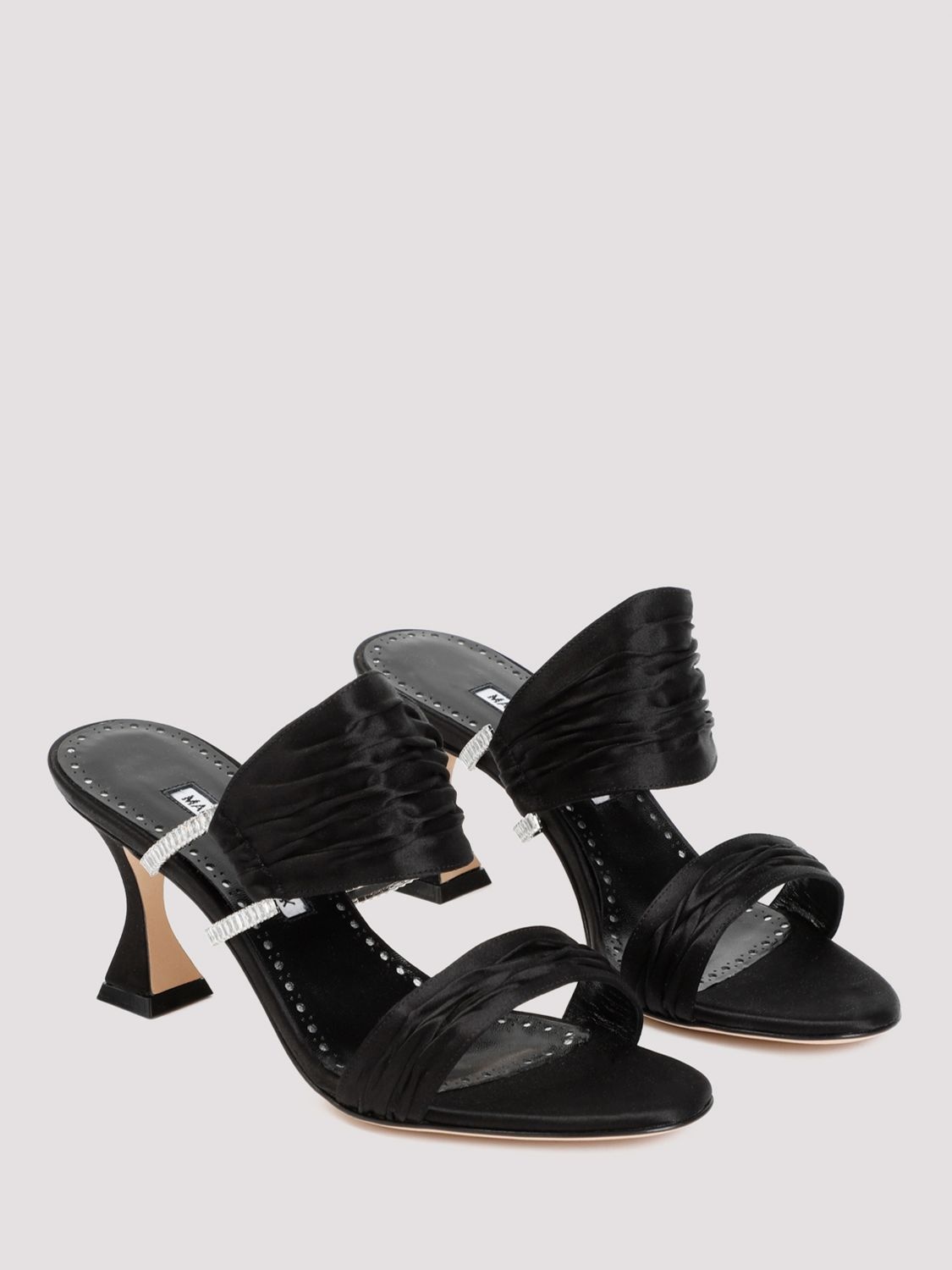 Manolo Blahnik Chinap sandals in satin - 2