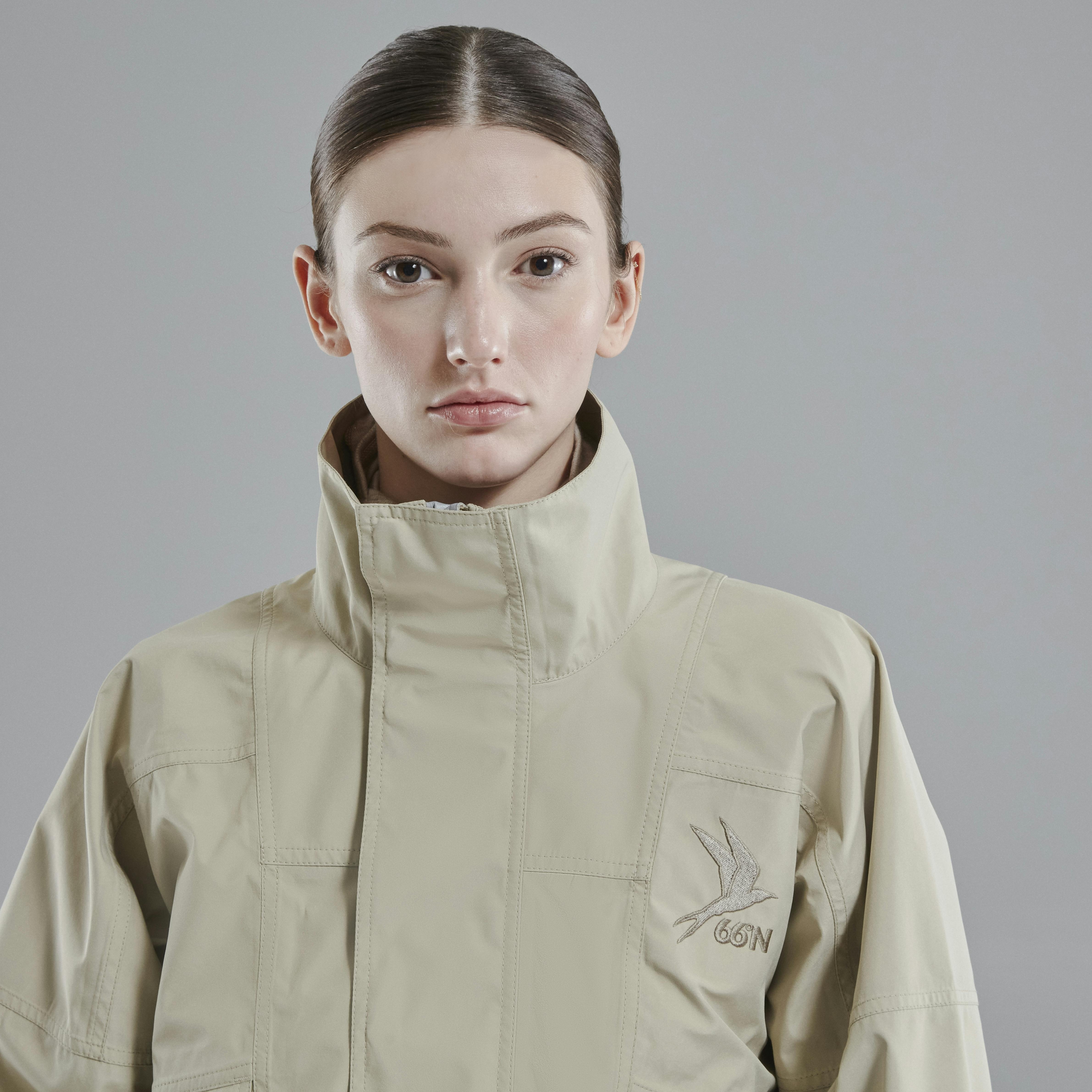 Kría Short Shell Jacket (Unisex) - 3