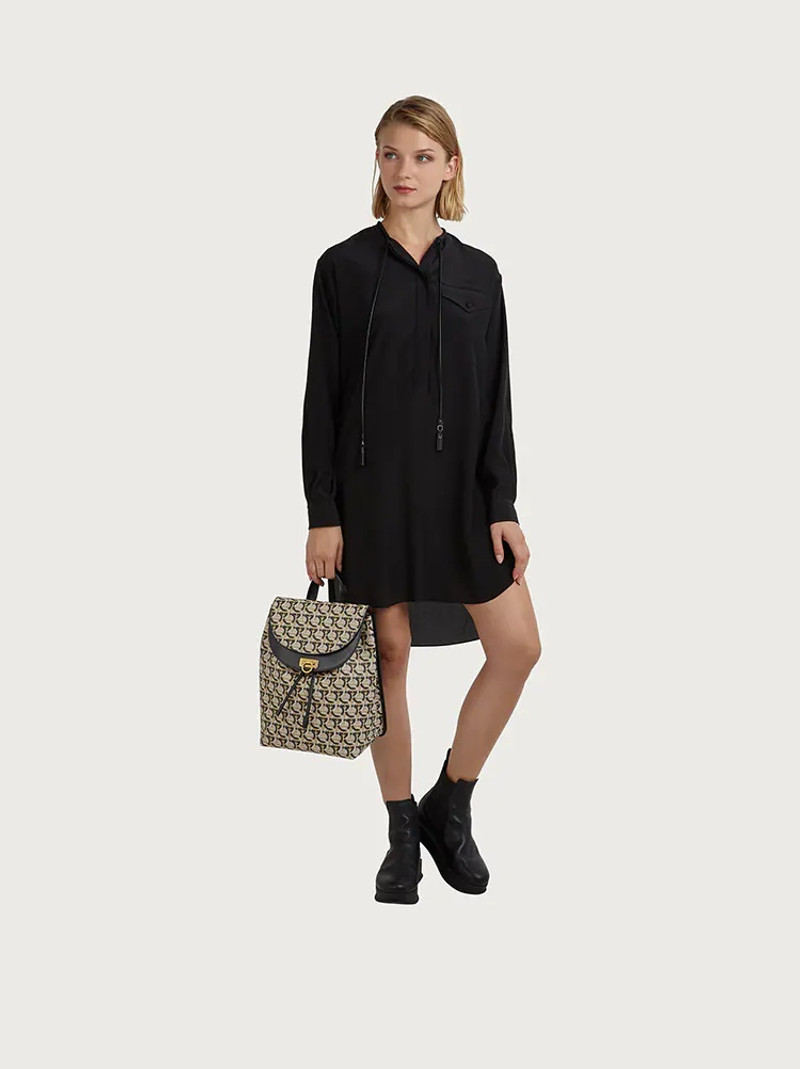 FERRAGAMO GANCINI BACKPACK (M) outlook