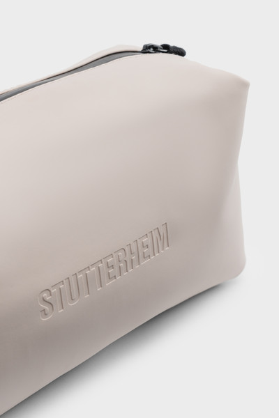 Stutterheim Container Large Wash Bag Light Sand outlook