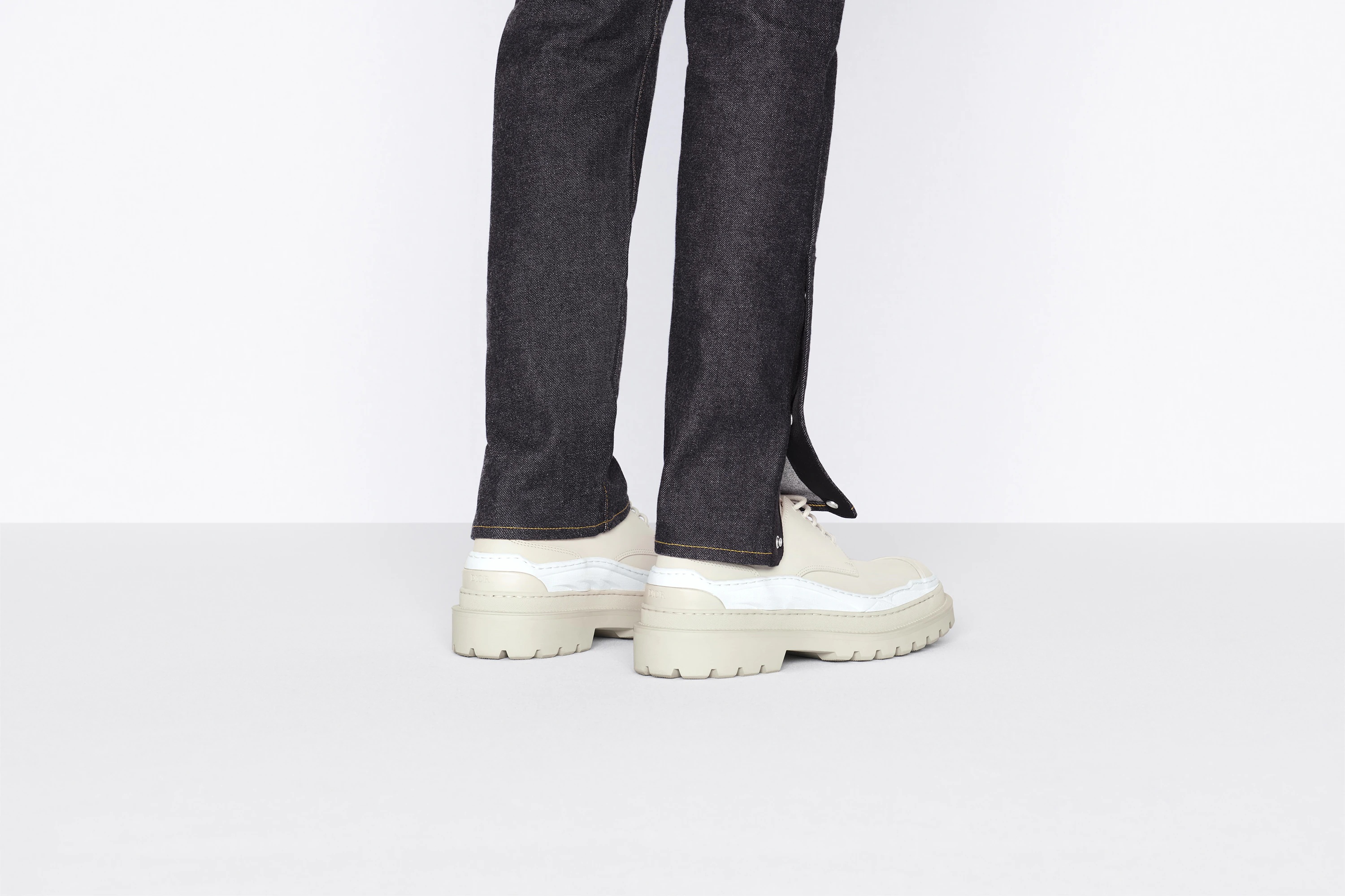 DIOR AND SACAI Derby Shoe - 9