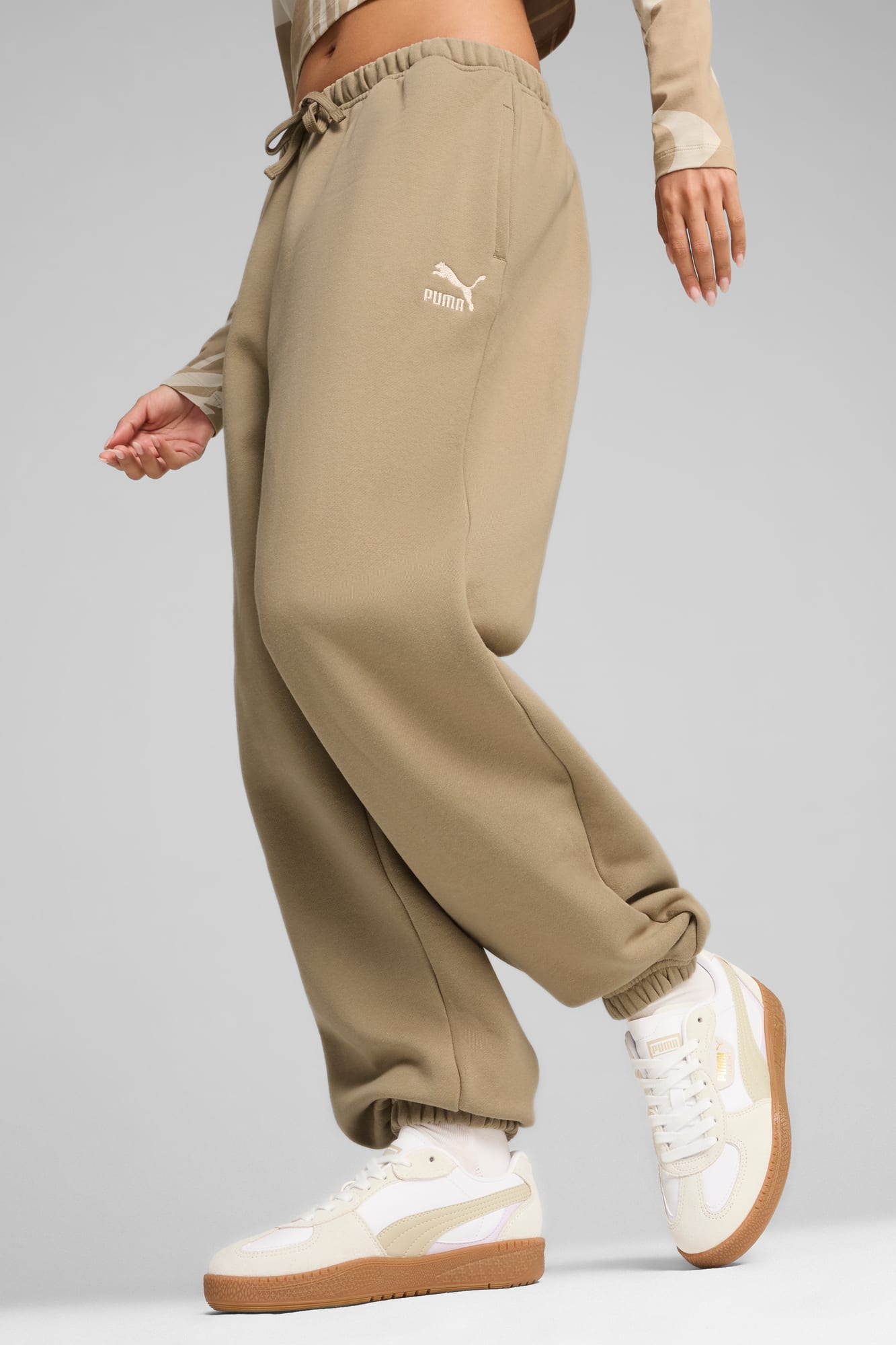 BETTER CLASSICS Women's Sweatpants - 3