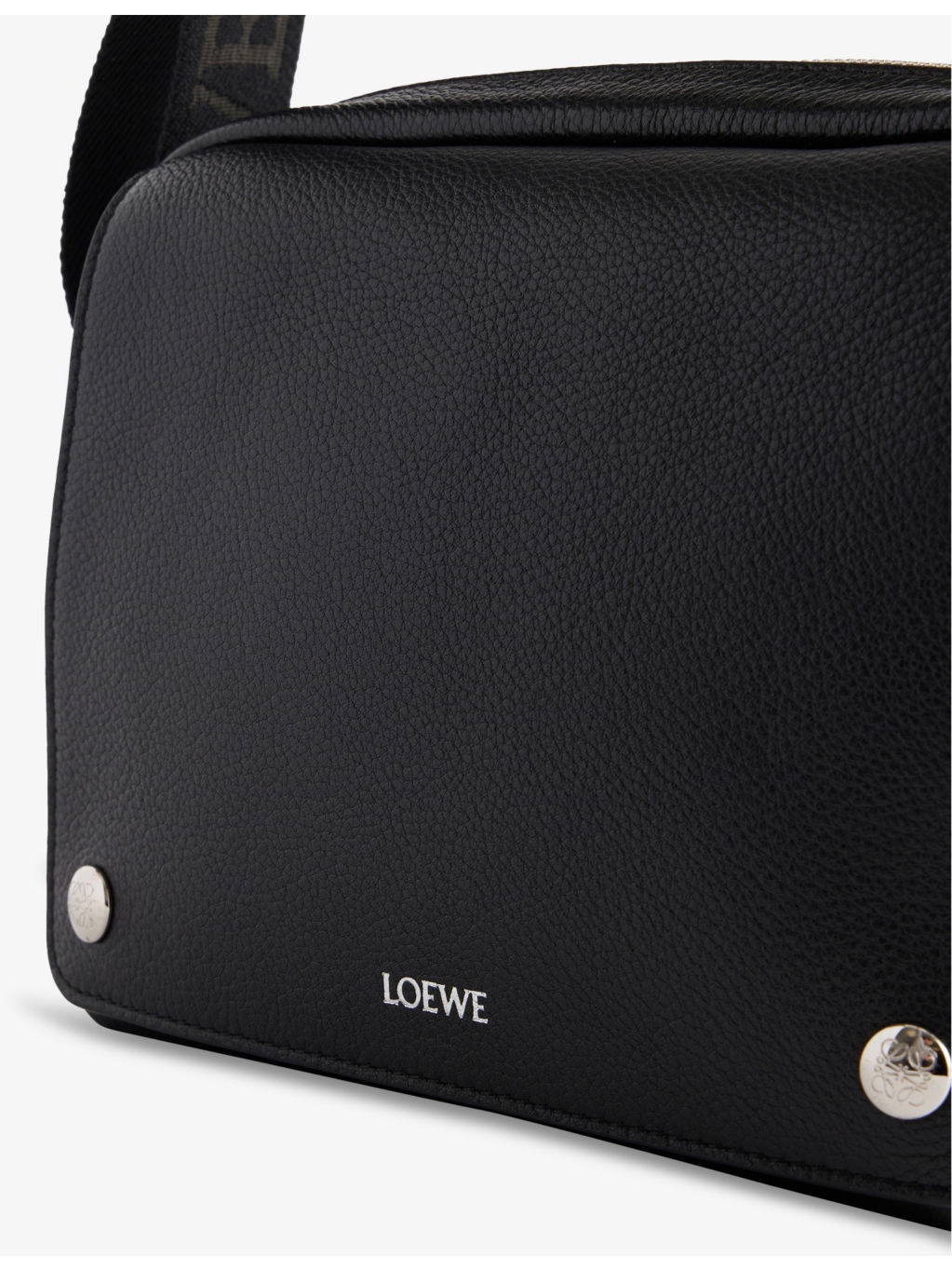Pebble Leather Messenger Bag - 3