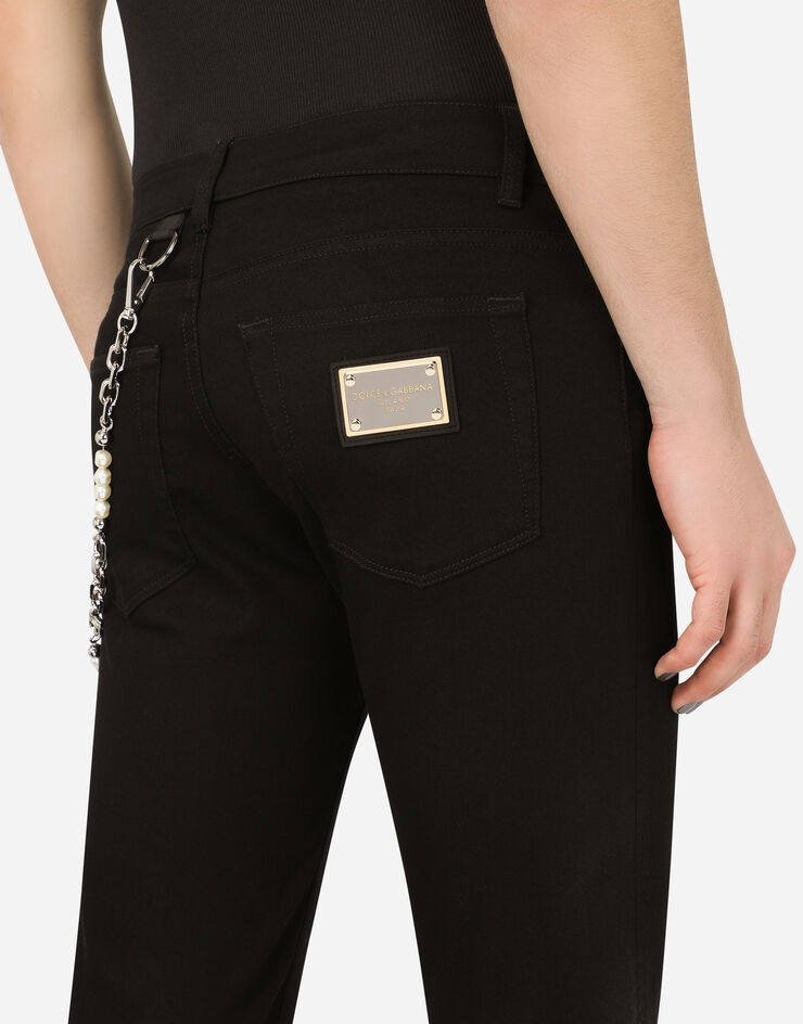 Black skinny stretch jeans with metal keychain - 5