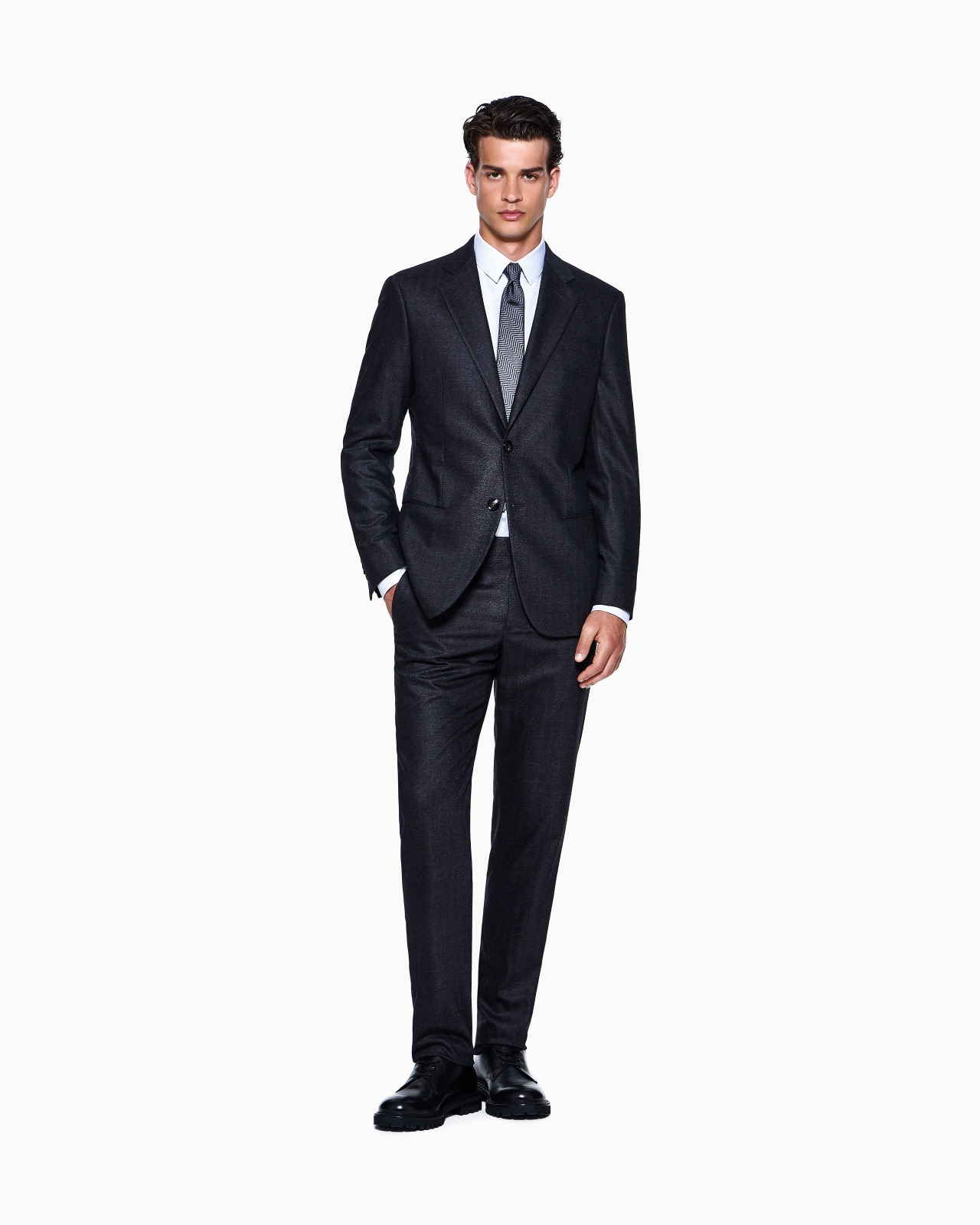 SOHO LINE SINGLE-BREASTED SUIT IN CHEVRON VIRGIN WOOL AND CASHMERE - 2