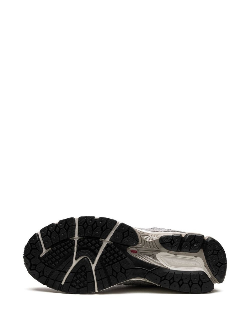 2002RD low-top sneakers 5
