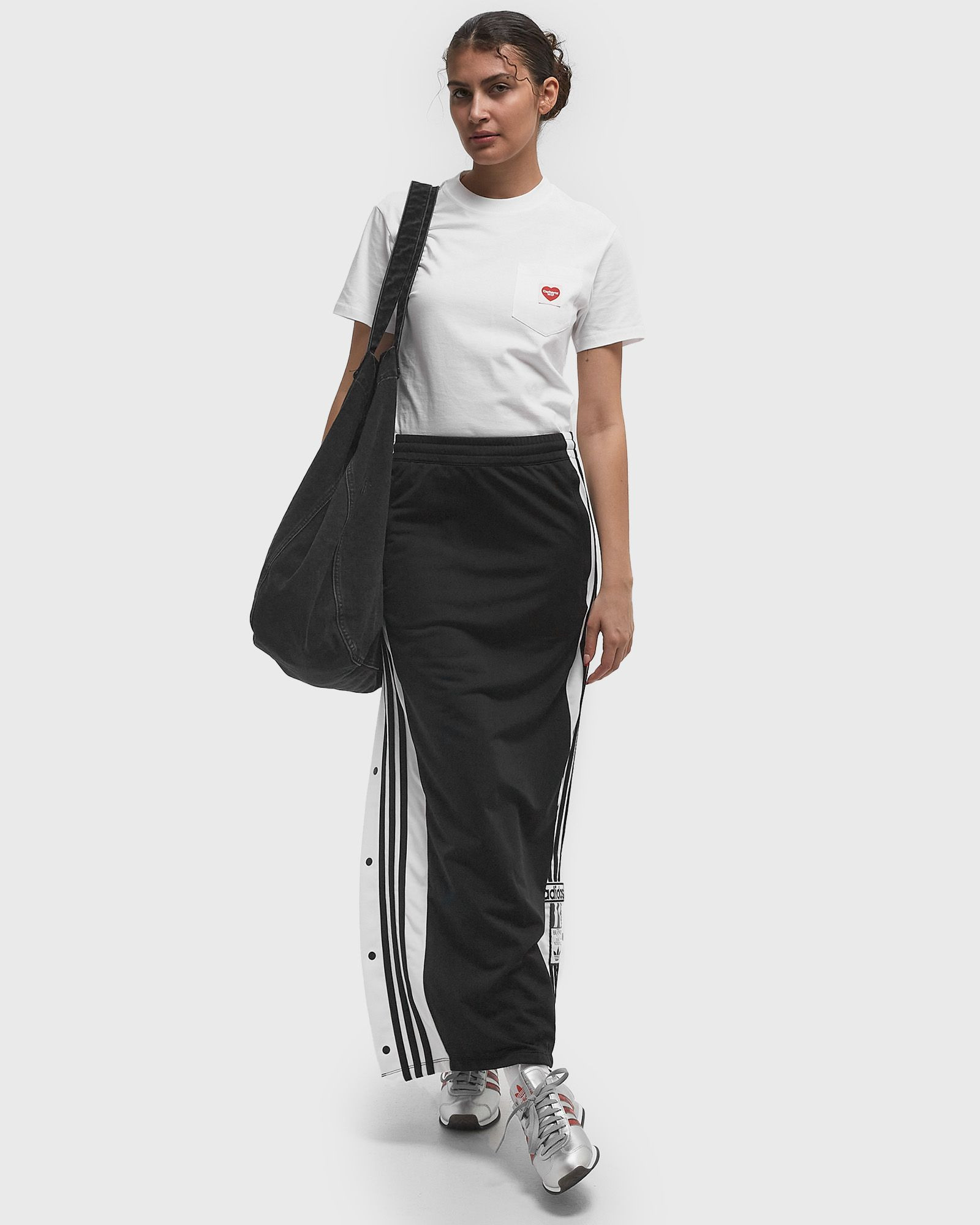 WMNS S/S Pocket Heart Tee - 2